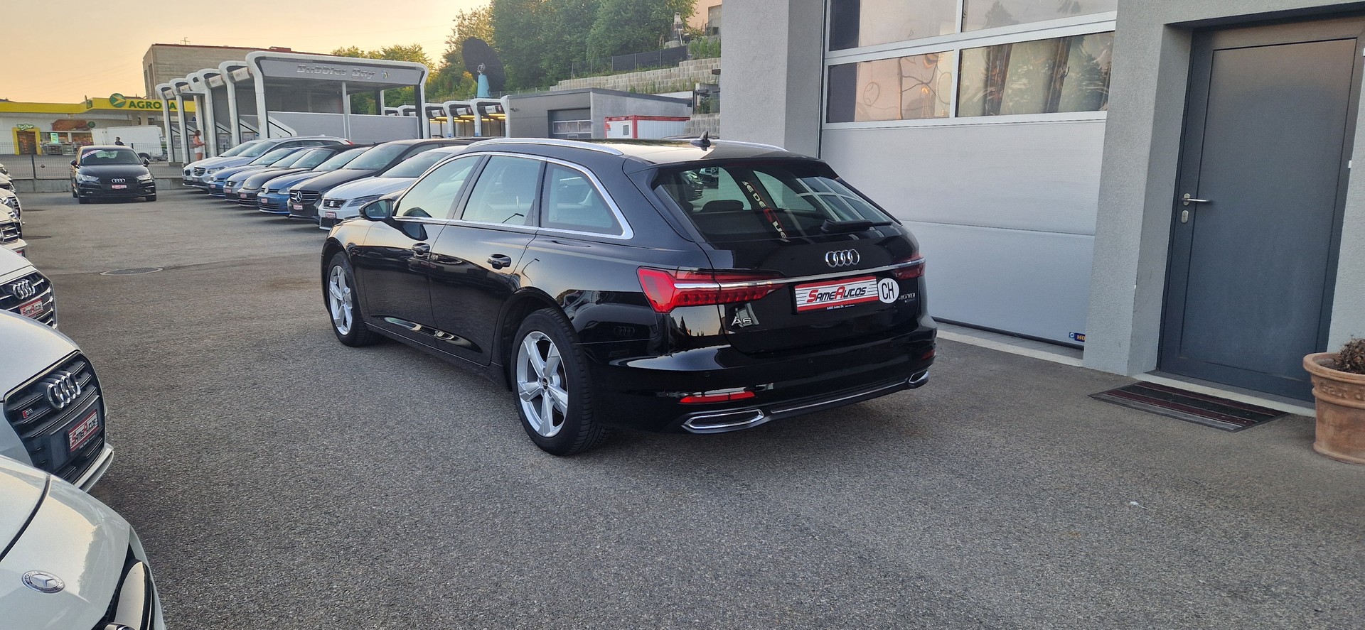 AUDI A6 Avant 40 TDI quattro S-tronic-image-3