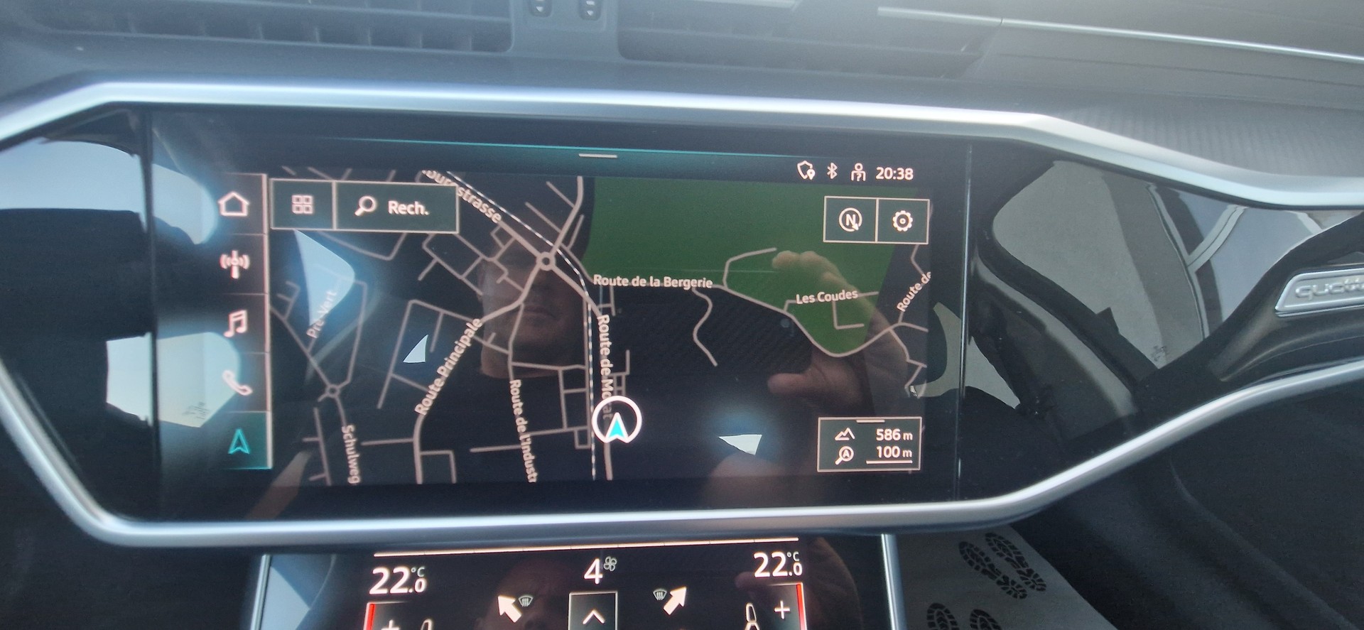 AUDI A6 Avant 40 TDI quattro S-tronic-image-12