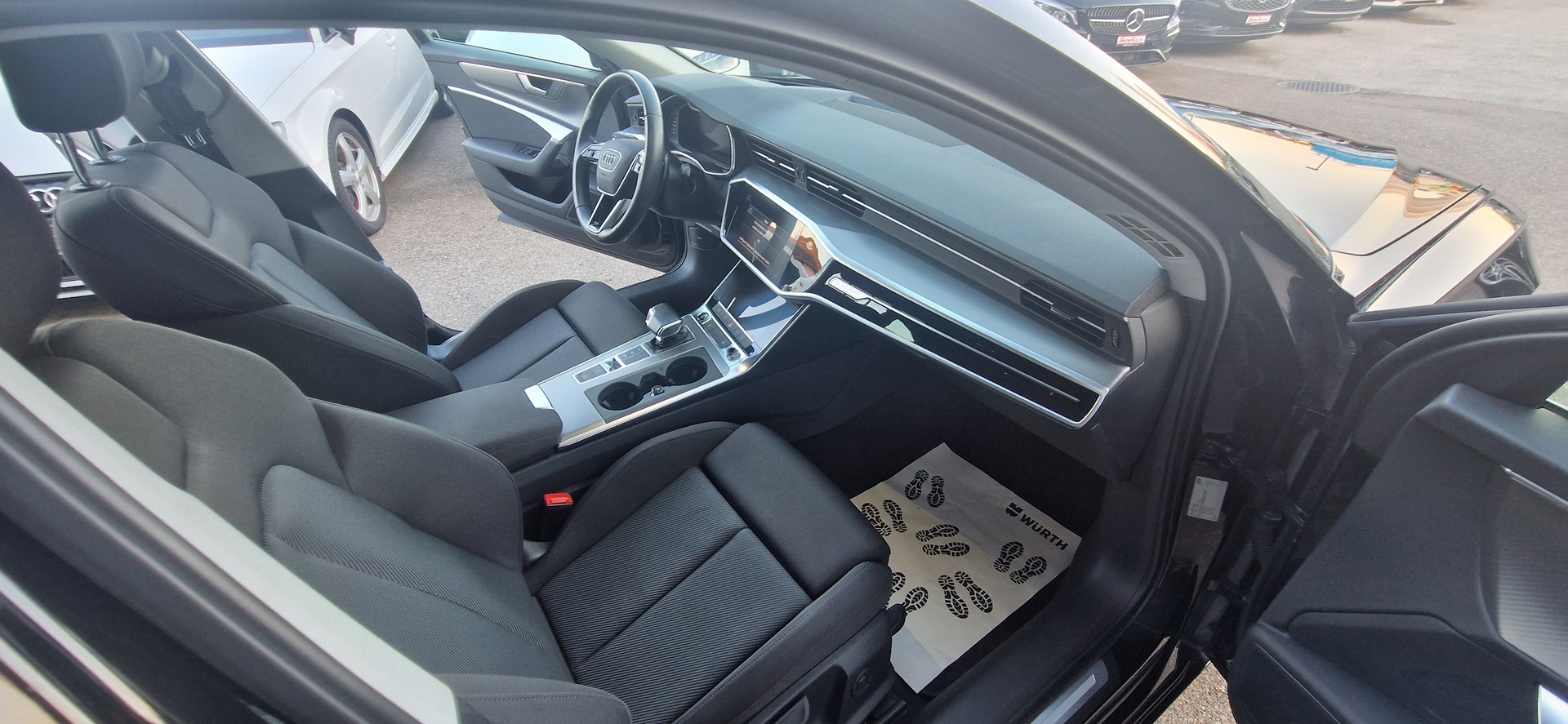 AUDI A6 Avant 40 TDI quattro S-tronic-image-7