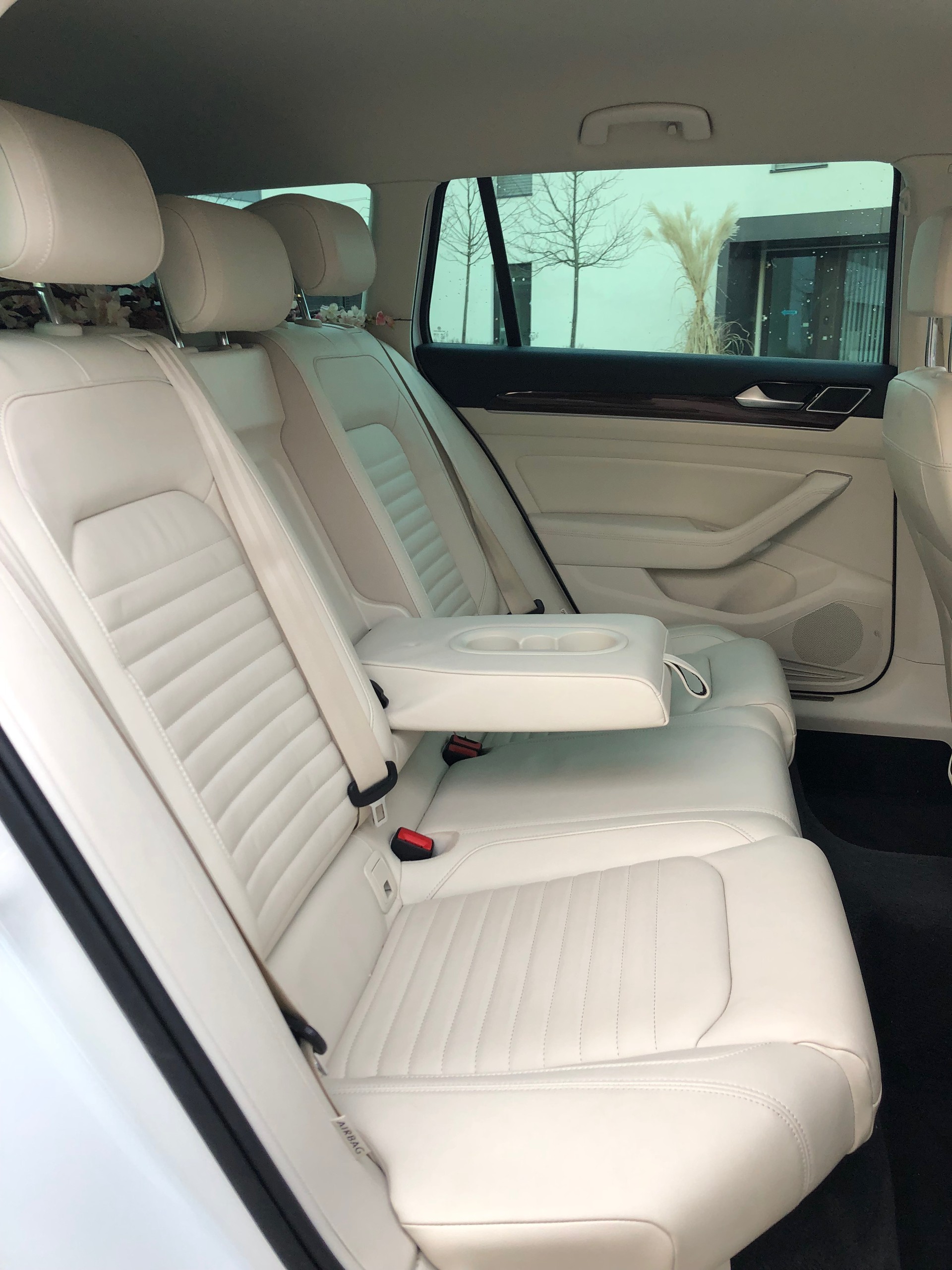 VW Passat Variant 1.8 TSI BMT Highline DSG-image-2