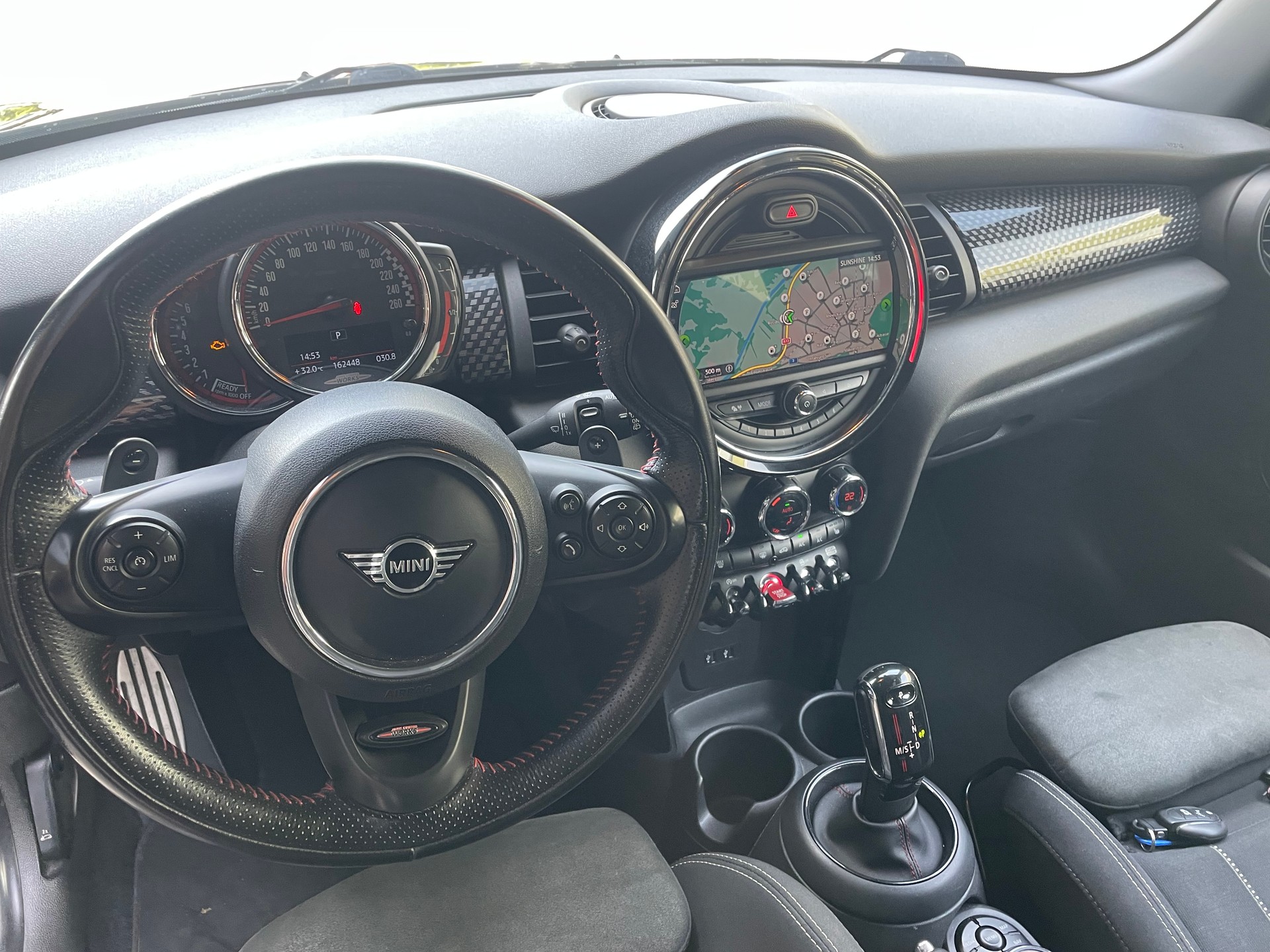 MINI Cooper John Cooper Works Steptronic-image-10