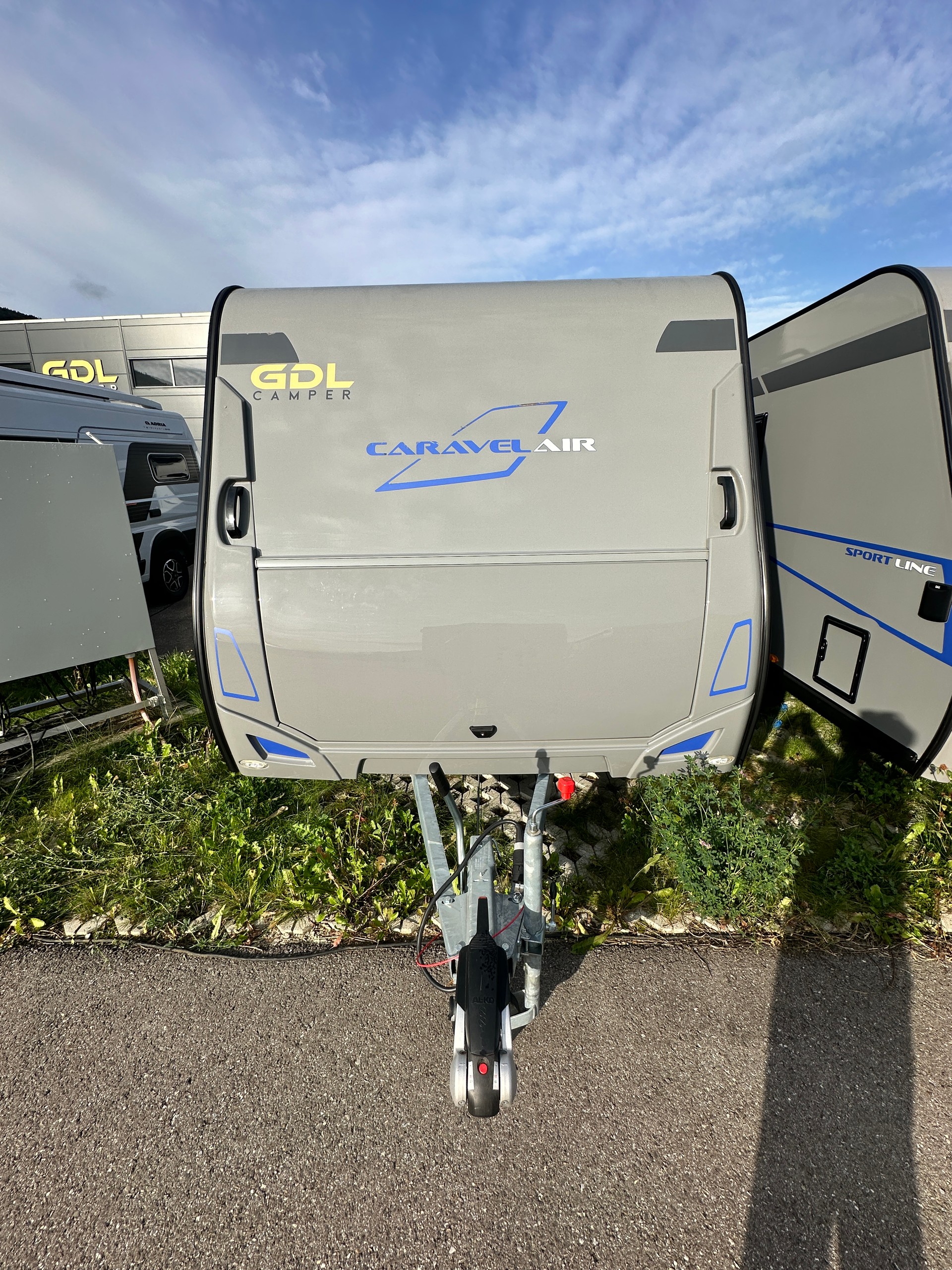 CARAVELAIR Sport Line 492-image-3