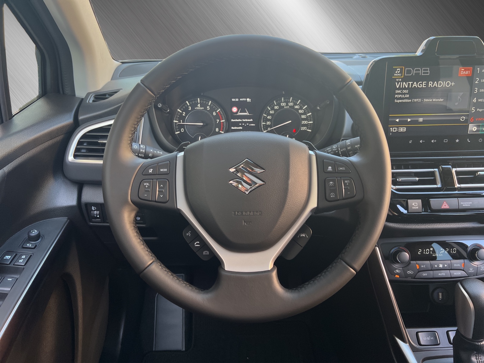 SUZUKI S-Cross 1.4 T Compact Top Mild-Hybrid 4x4-image-9