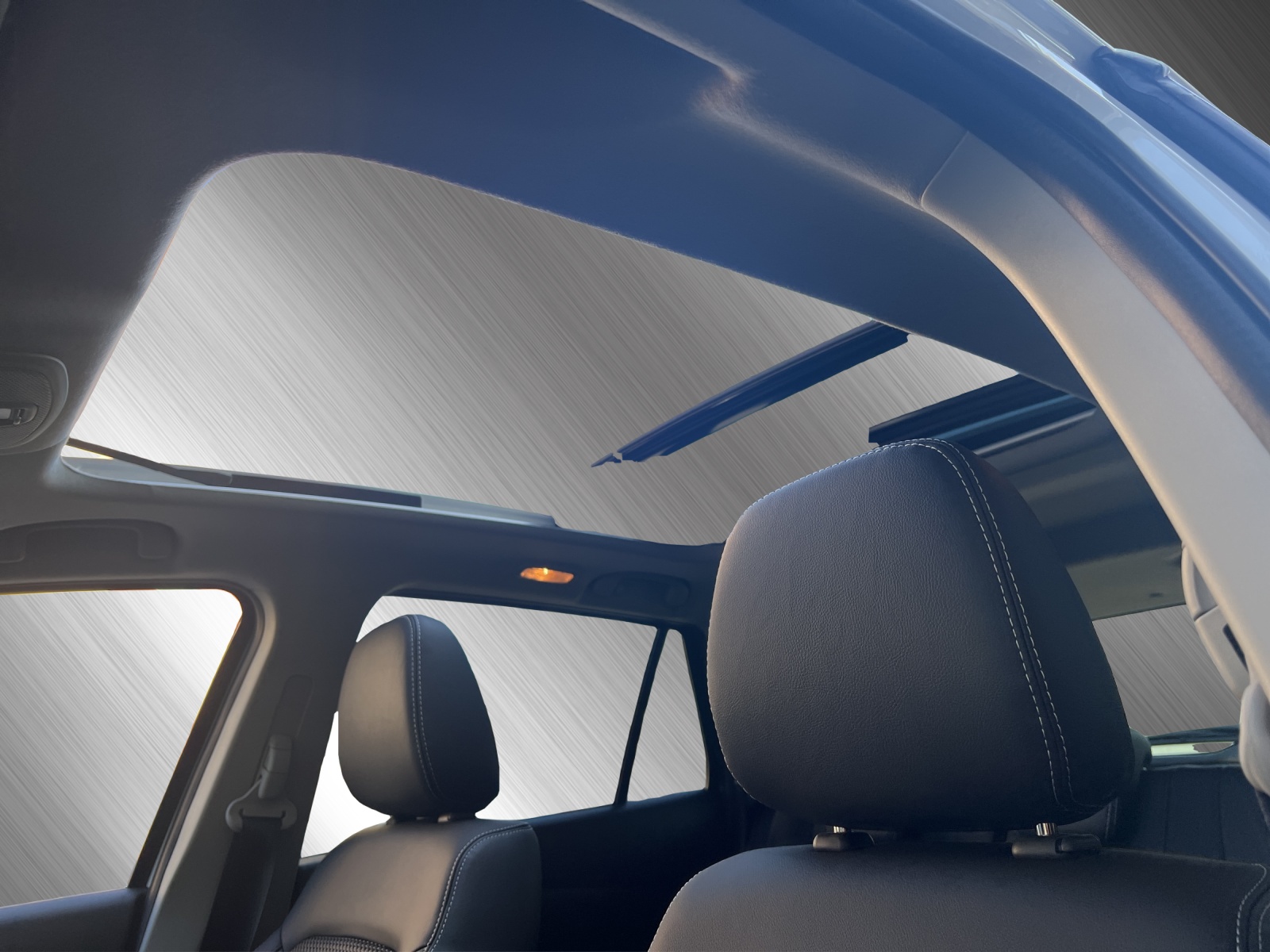SUZUKI S-Cross 1.4 T Compact Top Mild-Hybrid 4x4-image-15