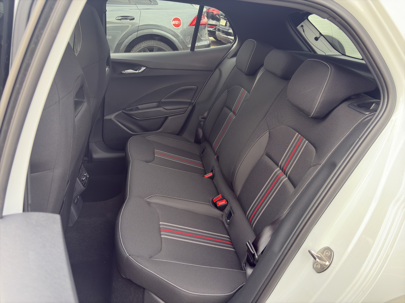 SKODA Fabia 1.5 TSI Monte Carlo DSG-image-6