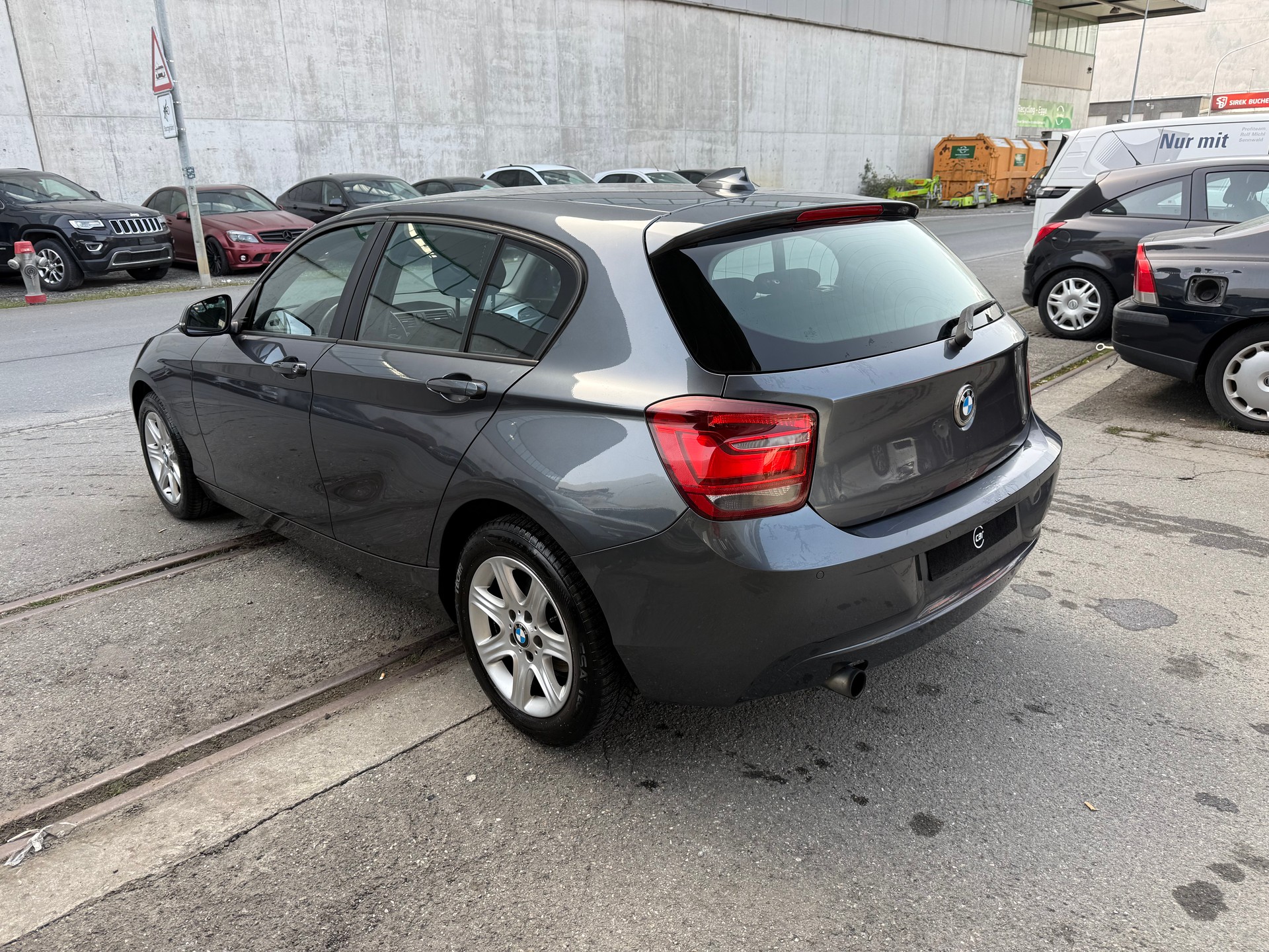 BMW 116i-image-6