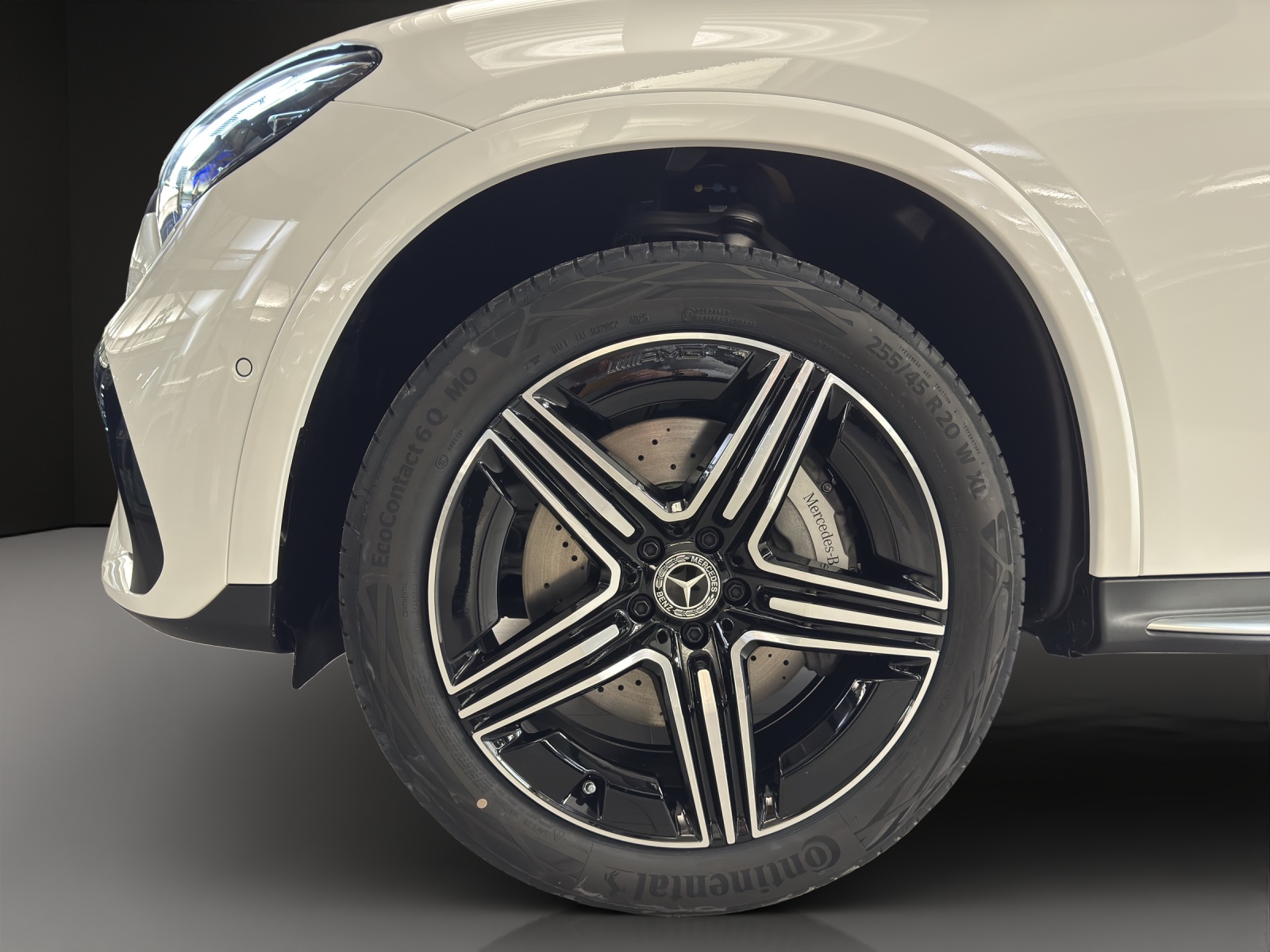 MERCEDES-BENZ GLC 300 e 4M EQ Star AMG Line-image-7