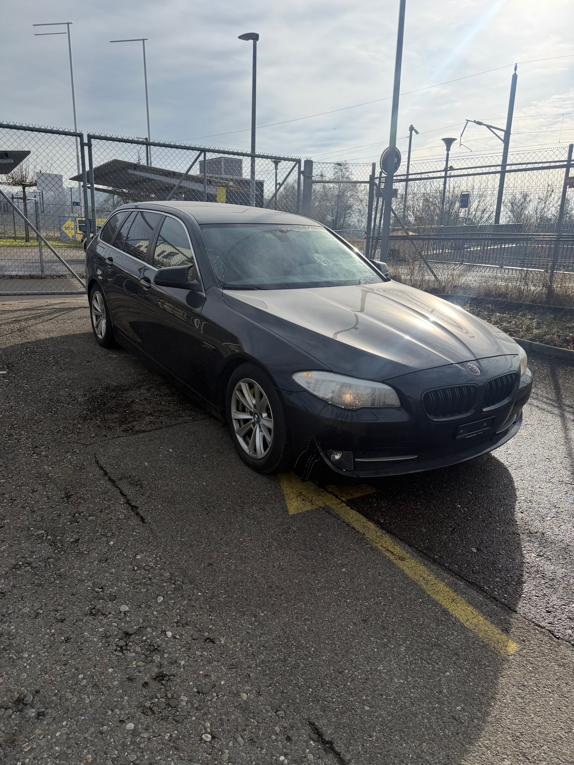 BMW 530d xDrive Touring Steptronic-image-1