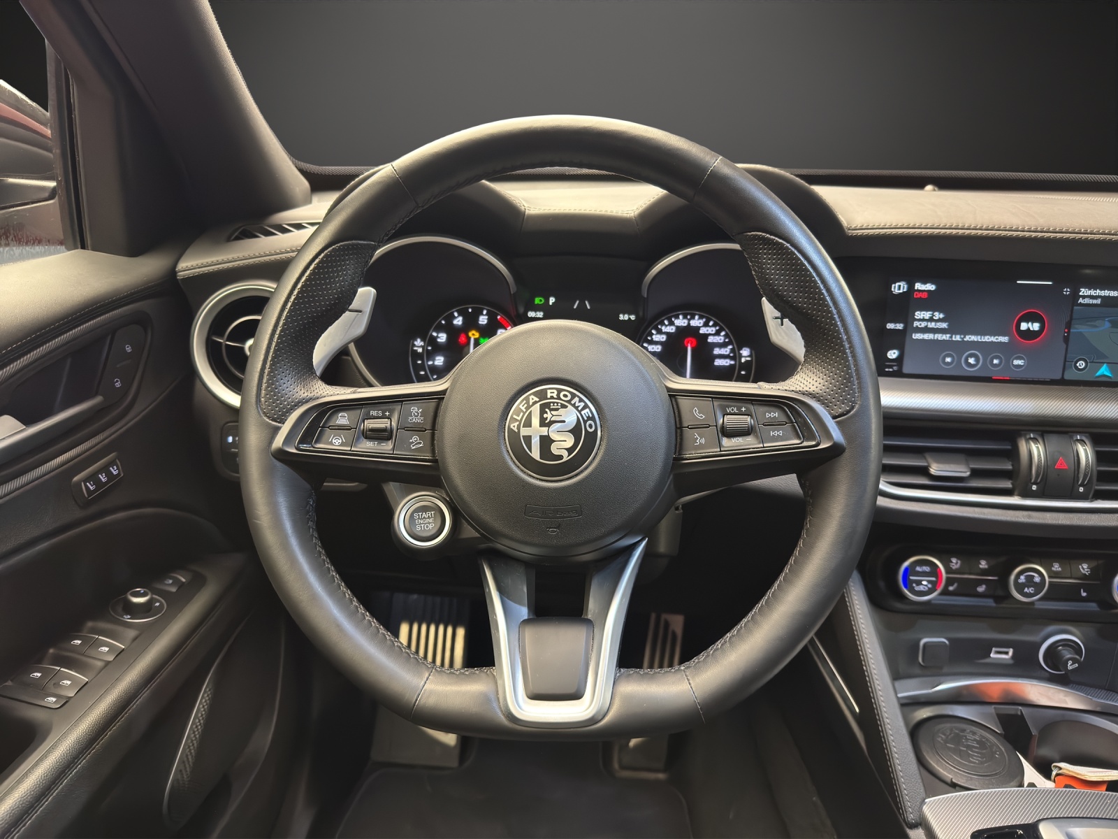 ALFA ROMEO Stelvio 2.0 Veloce Q4 Automatic-image-12