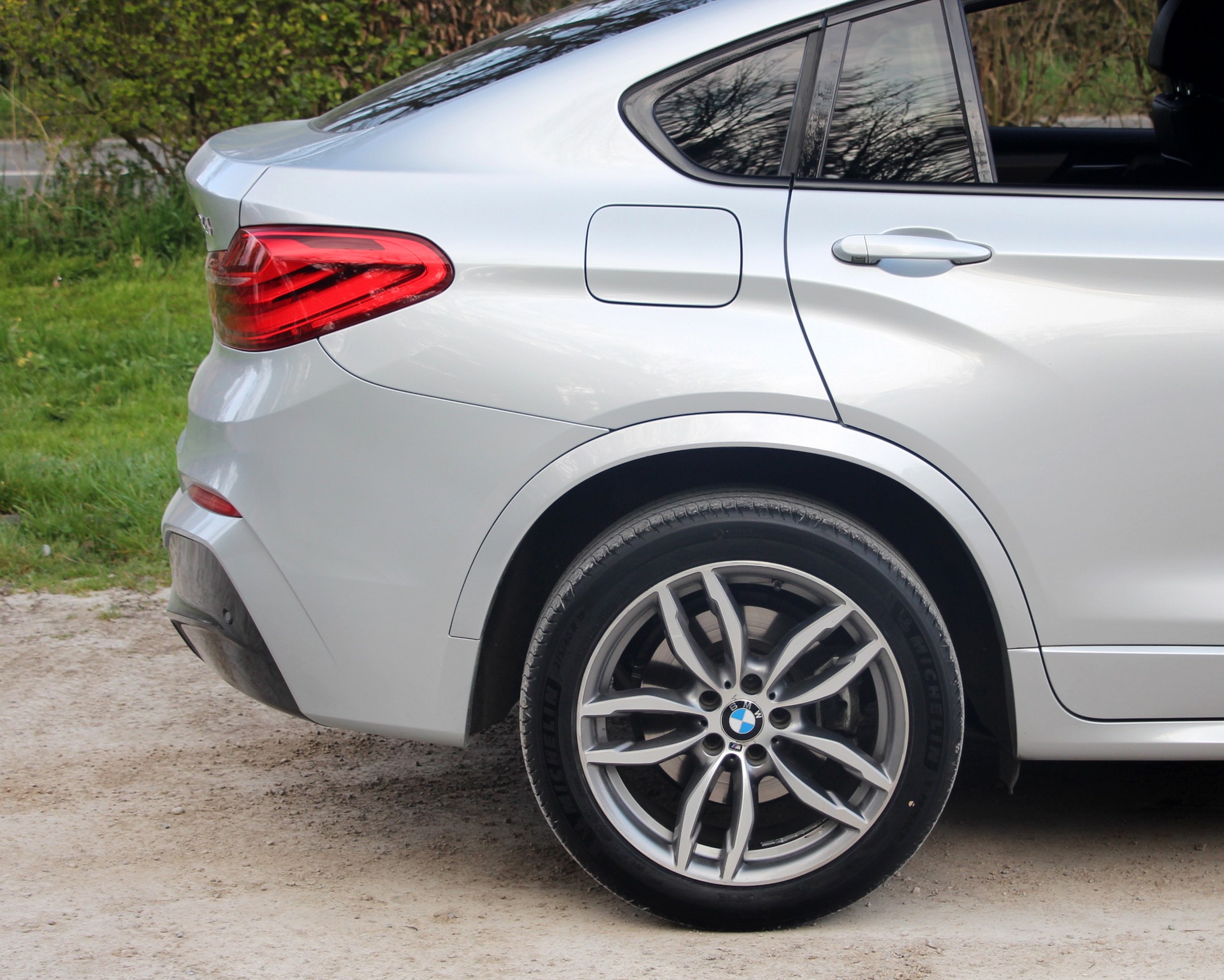 BMW X4 xDrive 35d M Sport Steptronic-image-21
