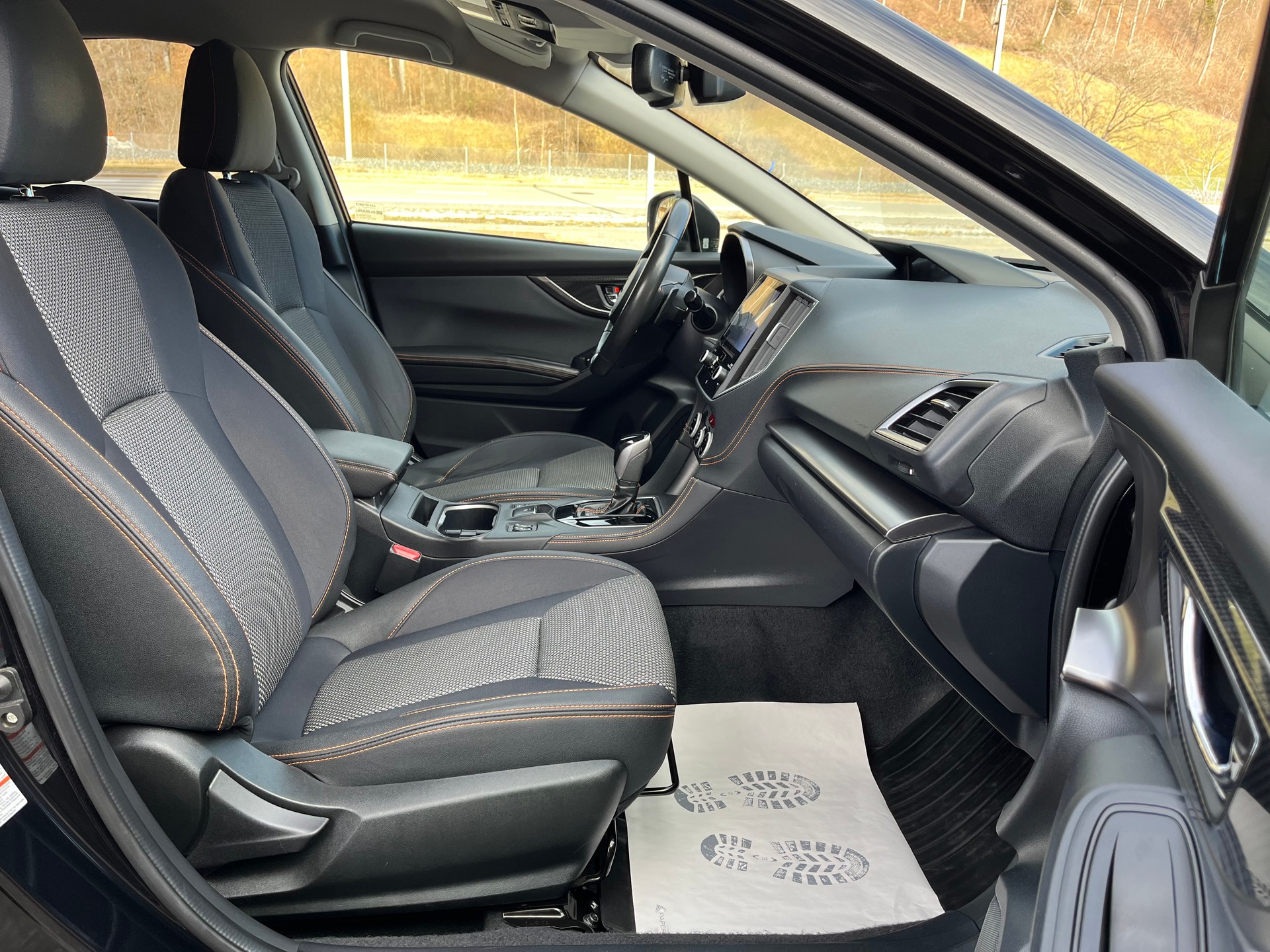 SUBARU XV 2.0 Swiss Plus AWD Lineartronic-image-15