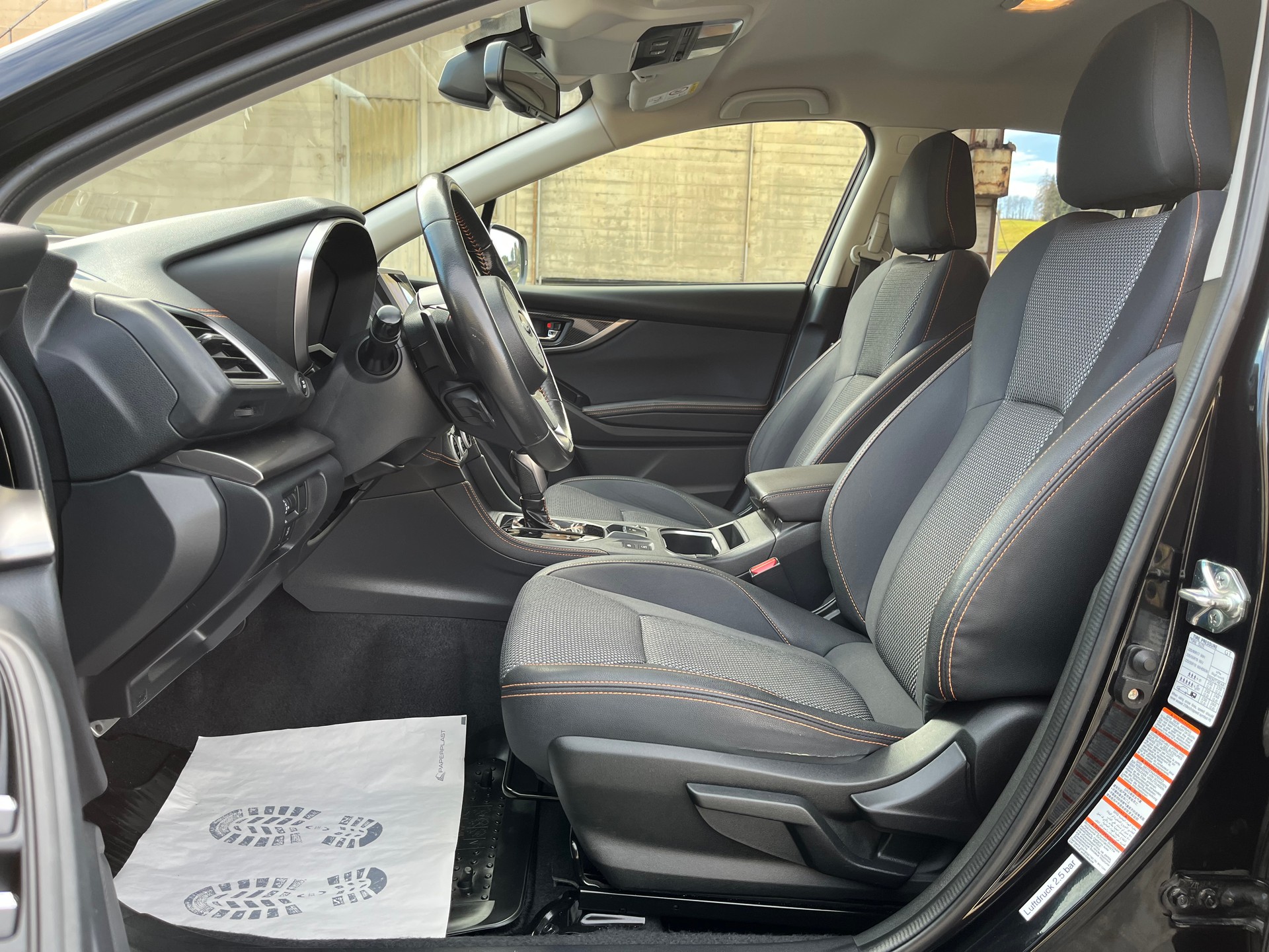 SUBARU XV 2.0 Swiss Plus AWD Lineartronic-image-13