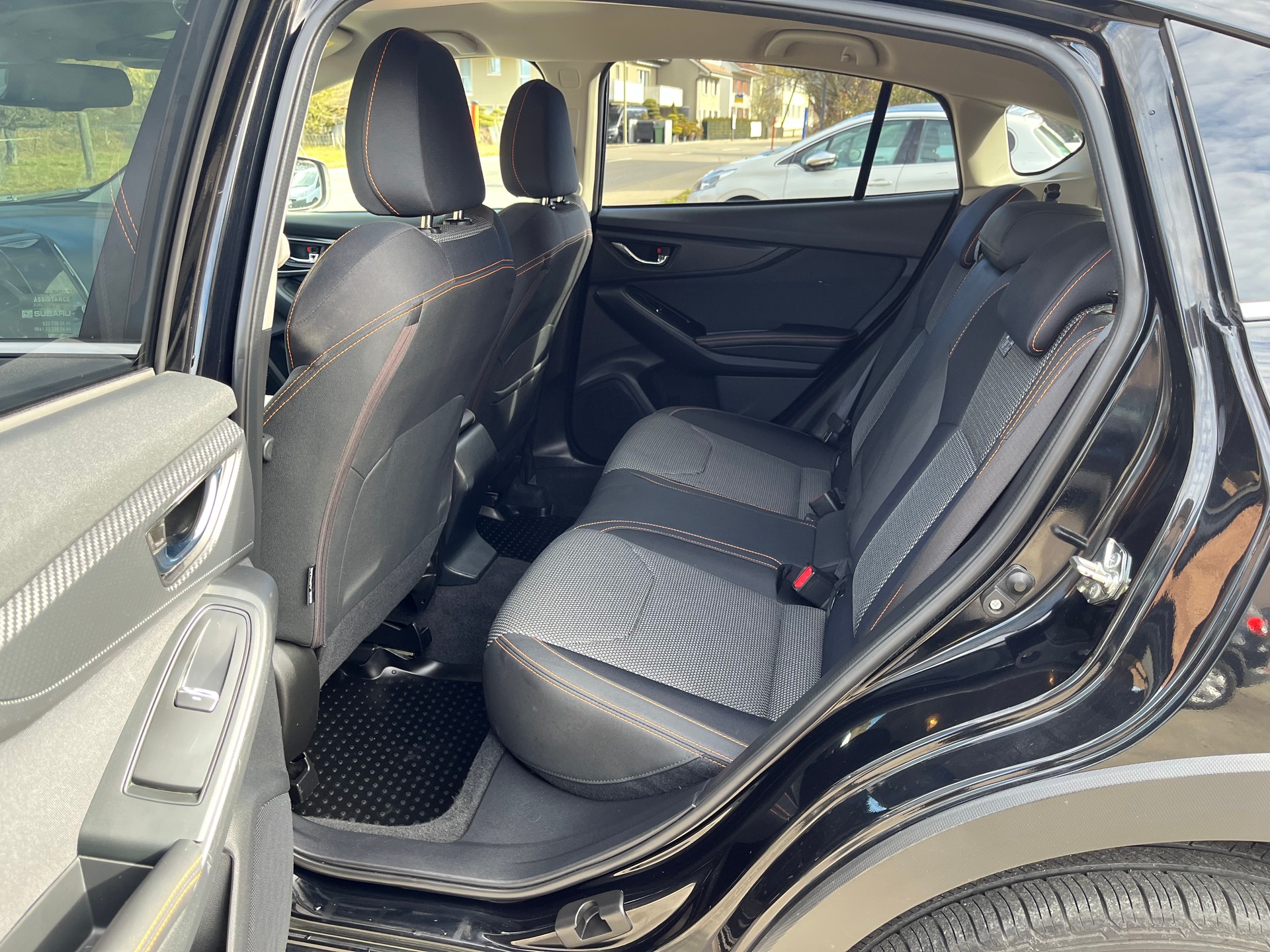 SUBARU XV 2.0 Swiss Plus AWD Lineartronic-image-6
