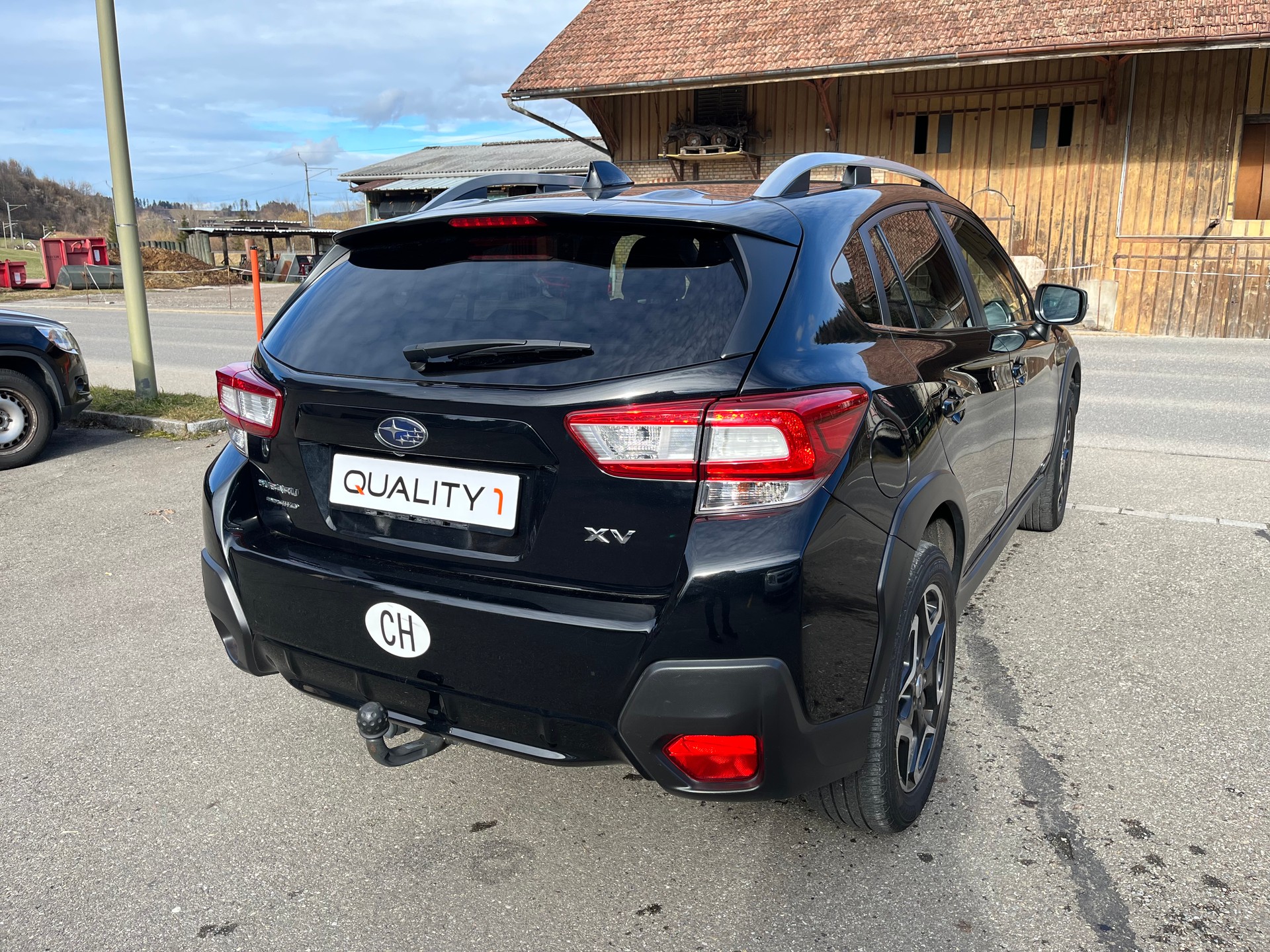 SUBARU XV 2.0 Swiss Plus AWD Lineartronic-image-2