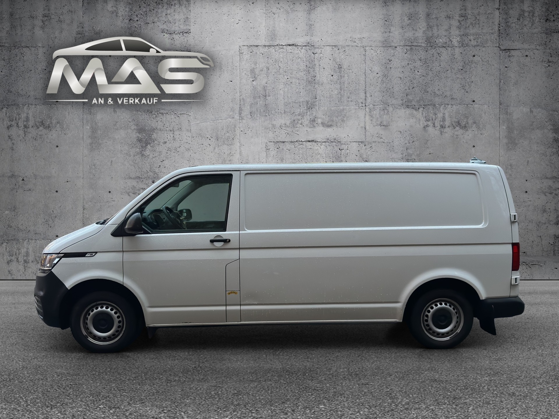 VW T6.1 2.0 TDI 4Motion DSG-image-2