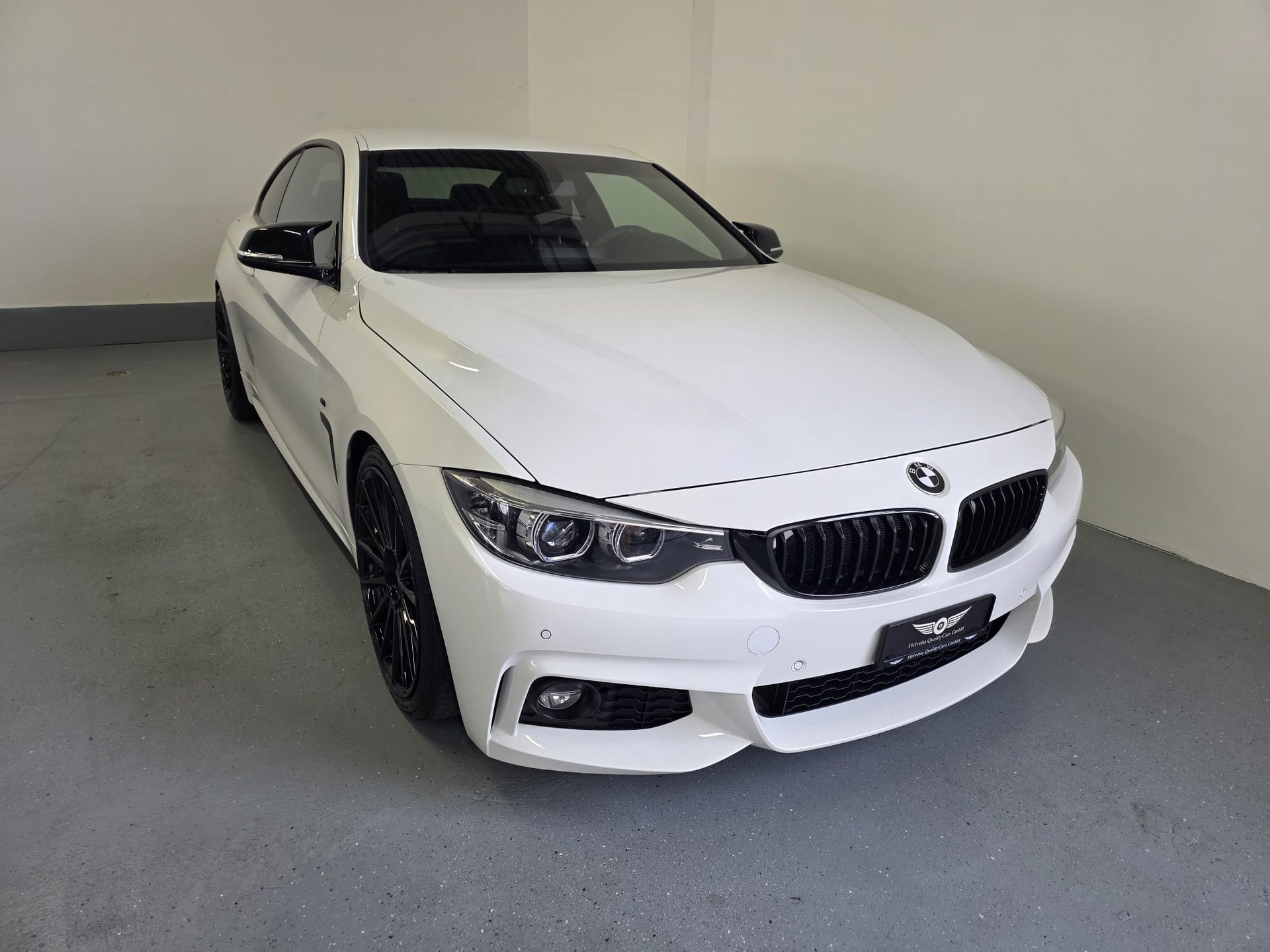 BMW 420i Coupé M Sport Steptronic-image-3