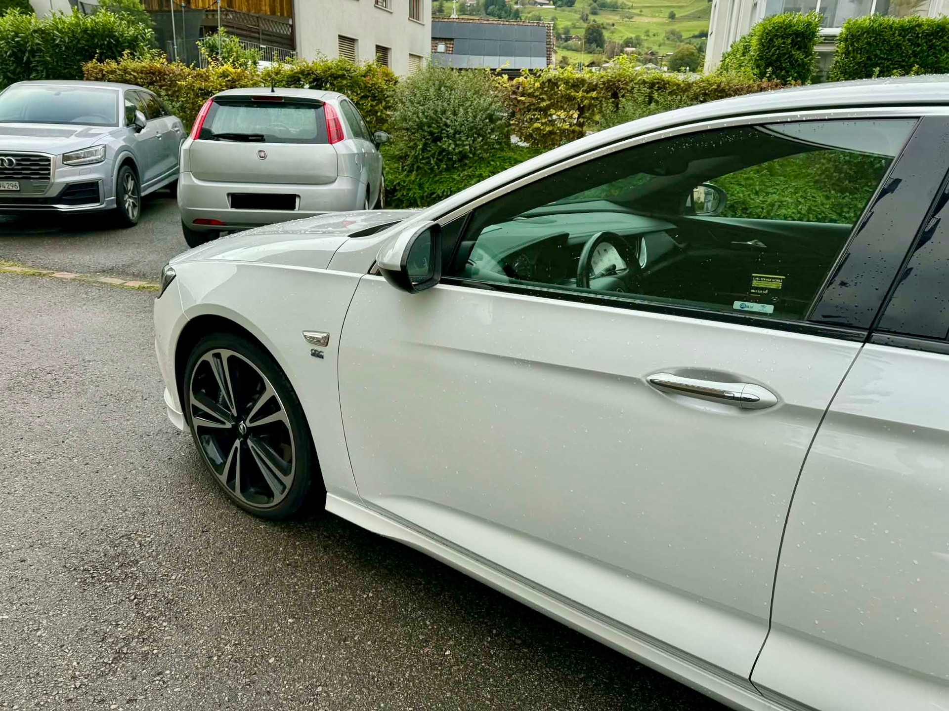 OPEL Insignia 2.0 T Grand Sport Excellence 4WD Automat.-image-4