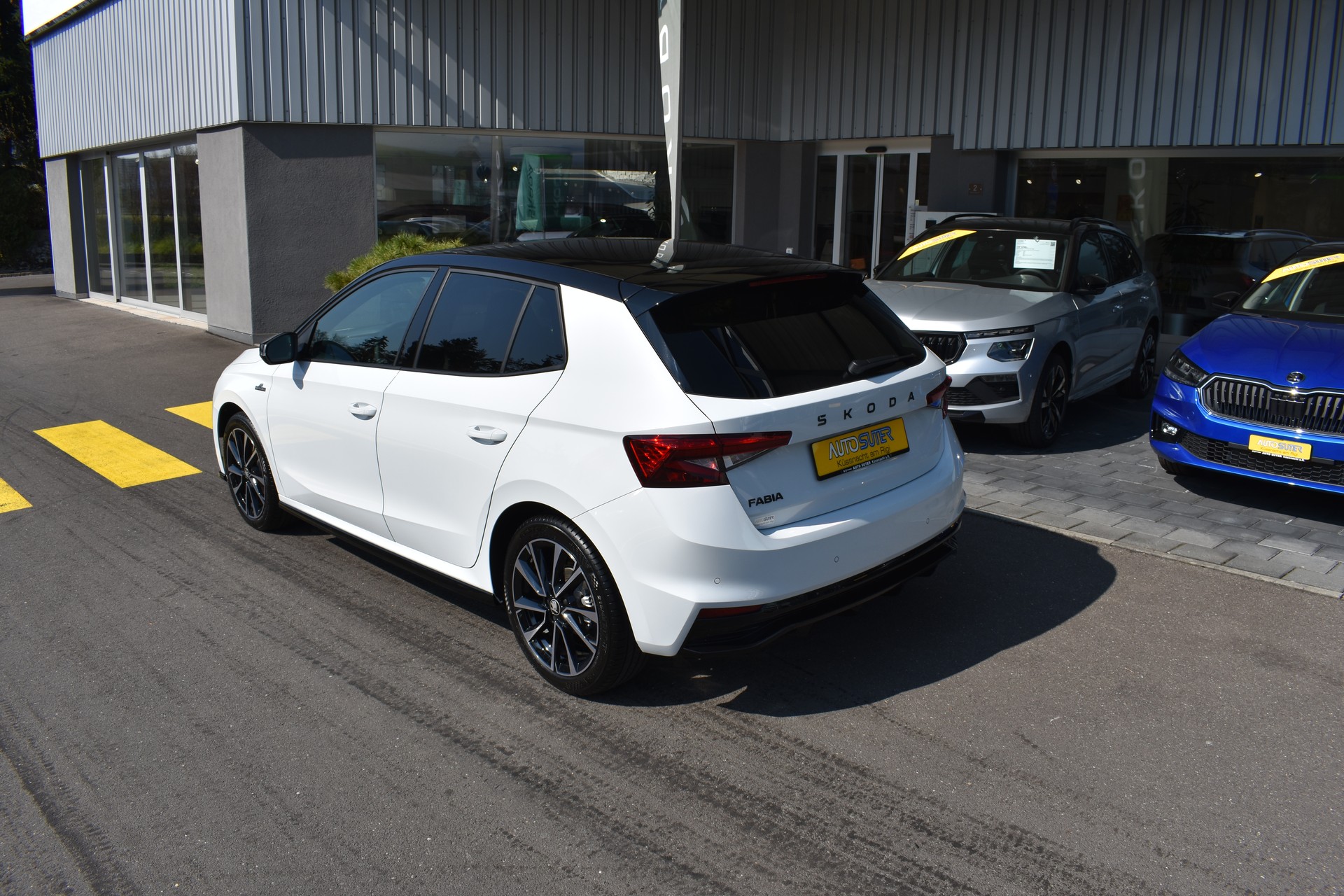 SKODA Fabia 1.5 TSI Monte Carlo DSG-image-4