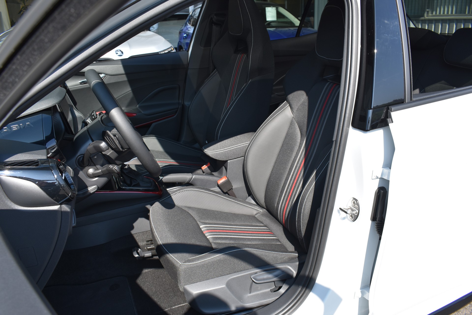 SKODA Fabia 1.5 TSI Monte Carlo DSG-image-7