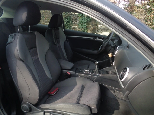 AUDI A3 1.4 TFSI Ambition-image-5