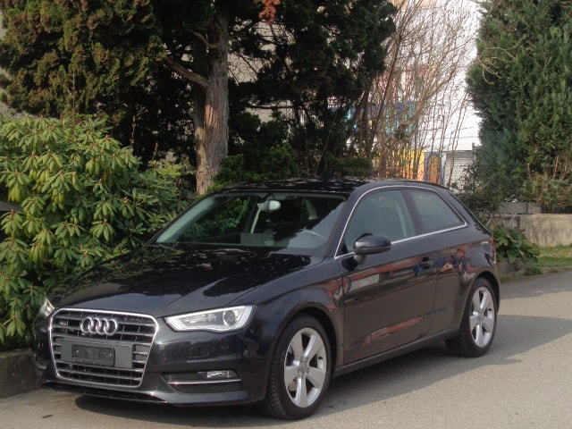 AUDI A3 1.4 TFSI Ambition-image-0