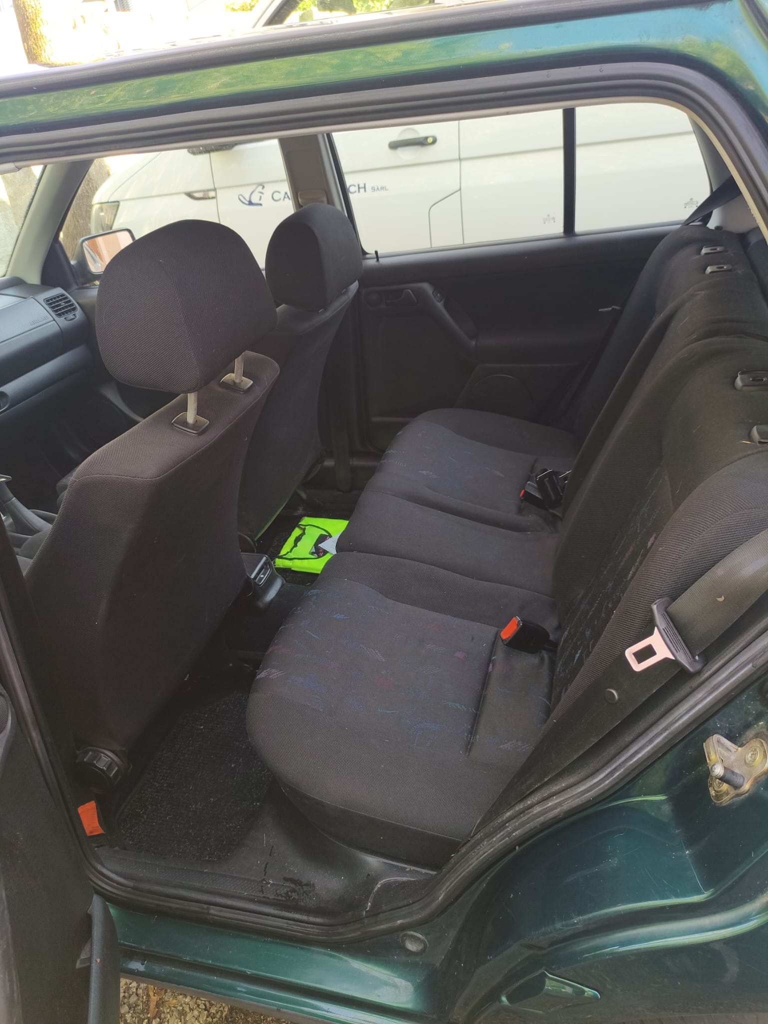 VW Golf 2000 Swiss L. syncro-image-3