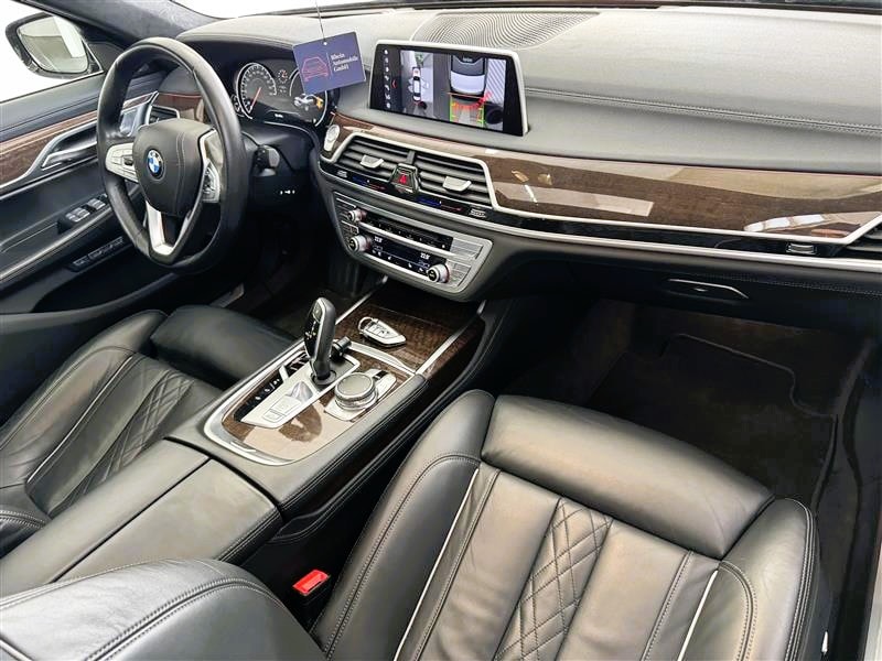 BMW 750Li xDrive Steptronic-image-14