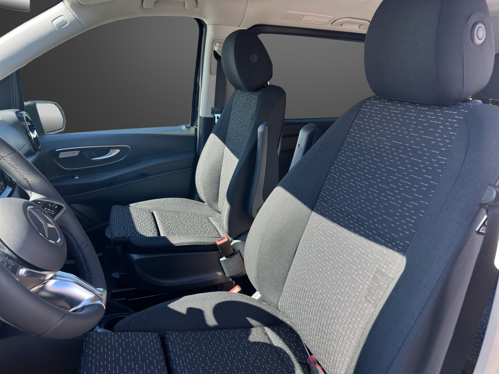 MERCEDES-BENZ Vito 116 CDI Lang Tourer 9G-Tronic 4M Select-image-7
