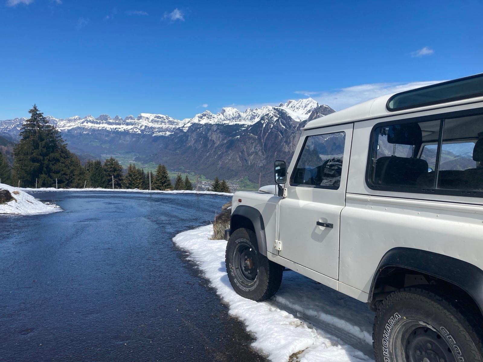 LAND ROVER Defender 90 SW 2.4Tdc-image-5