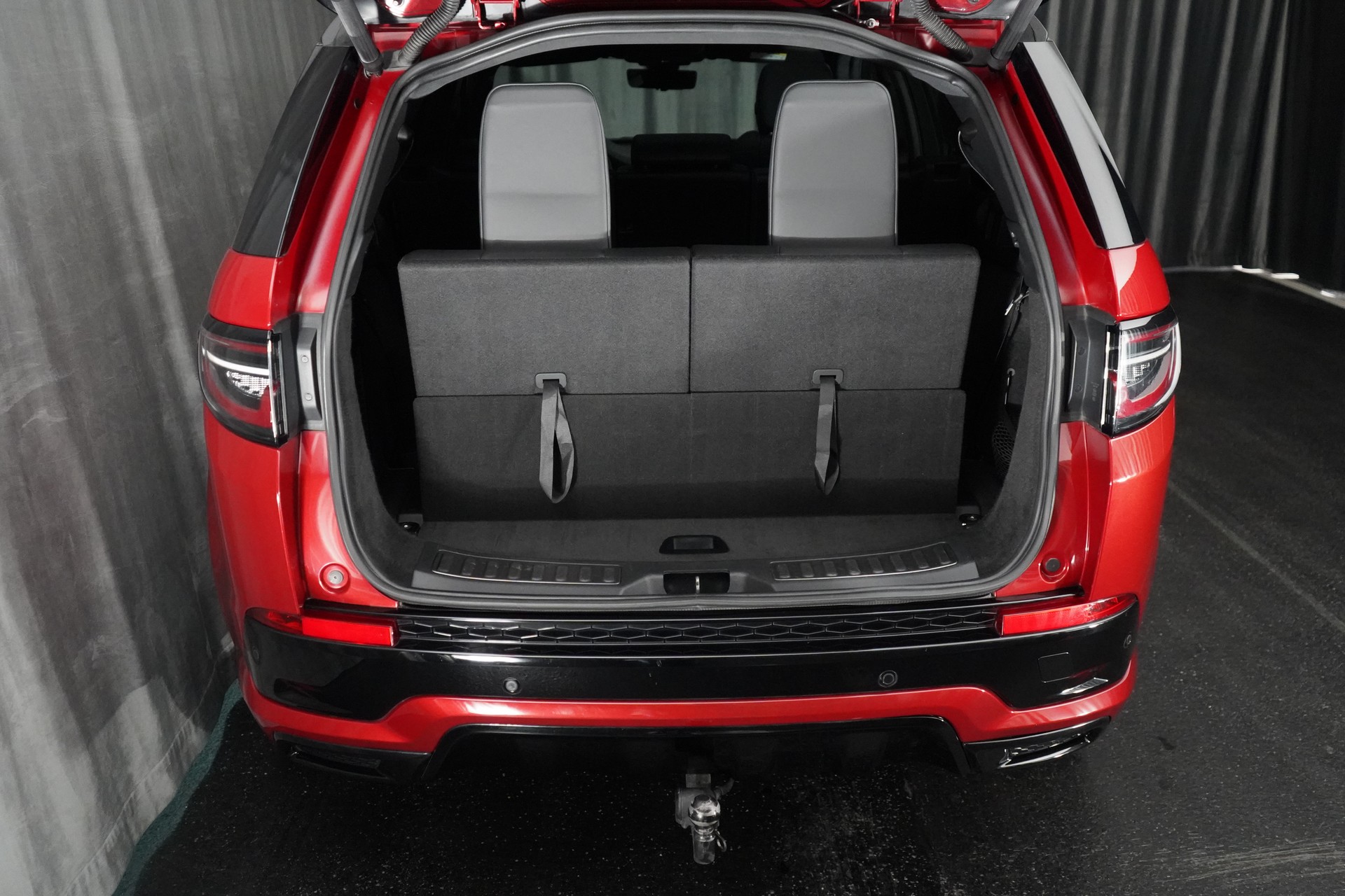 LAND ROVER Discovery Sport R Dyn P250 2.0 Si4 MHEV HSE AT9-image-8