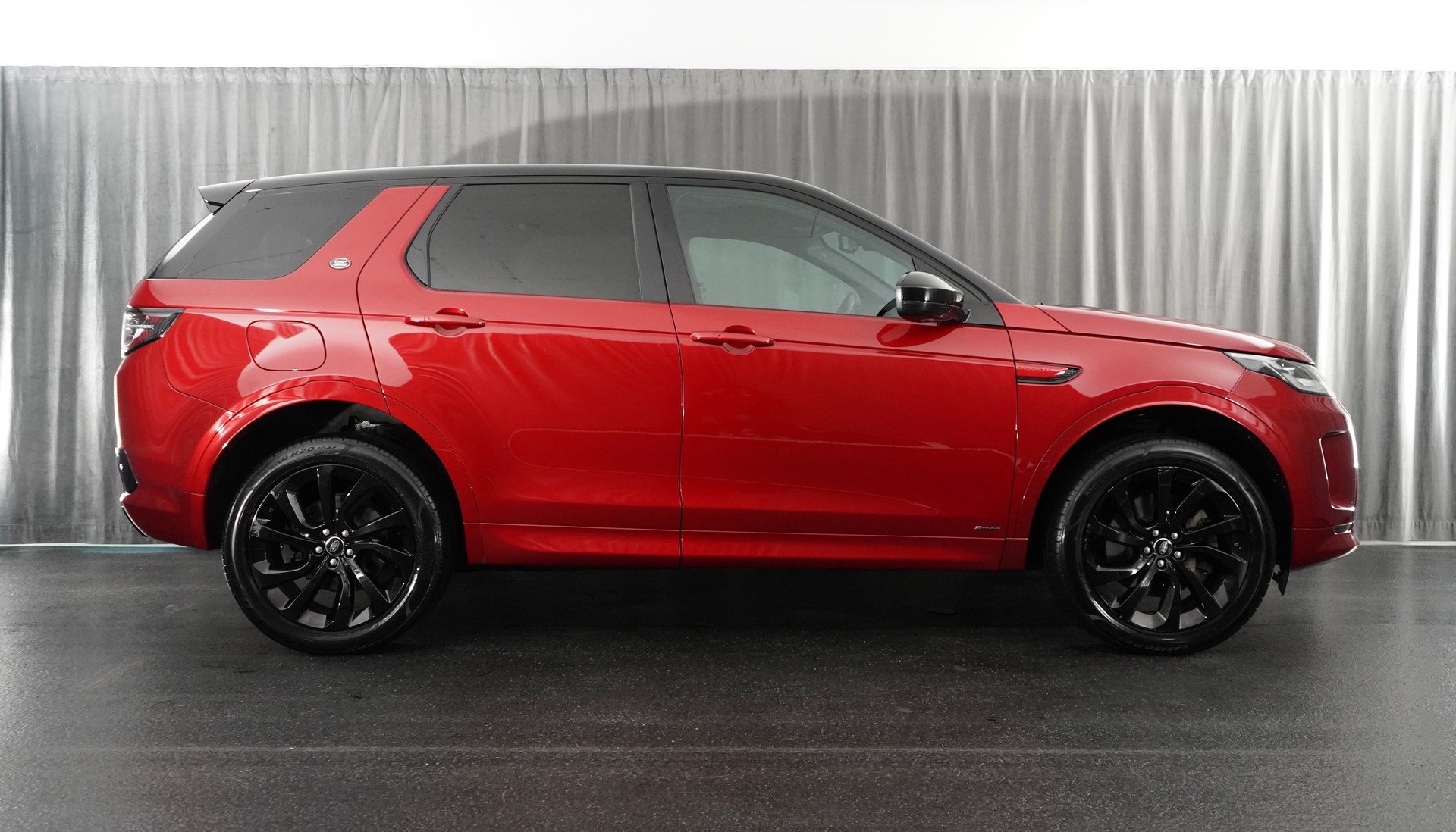 LAND ROVER Discovery Sport R Dyn P250 2.0 Si4 MHEV HSE AT9-image-4