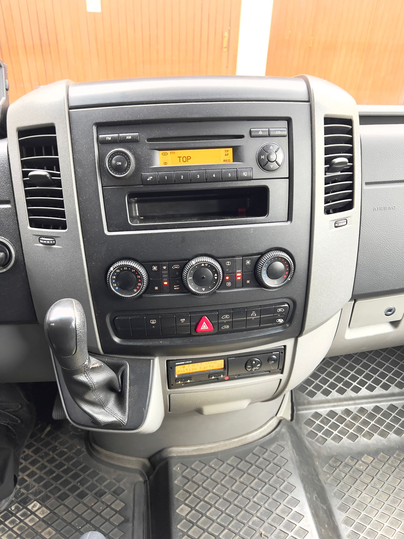 MERCEDES-BENZ Sprinter 315 CDI Kompakt-image-4