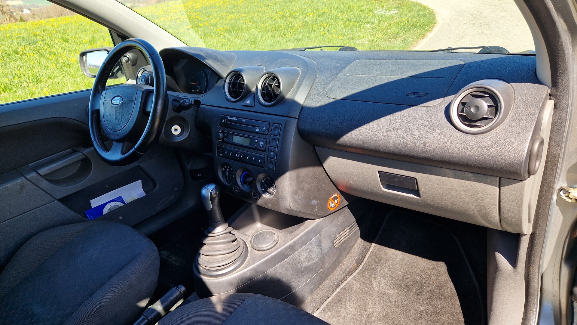 FORD Fiesta 1.6 16V Trend-image-7