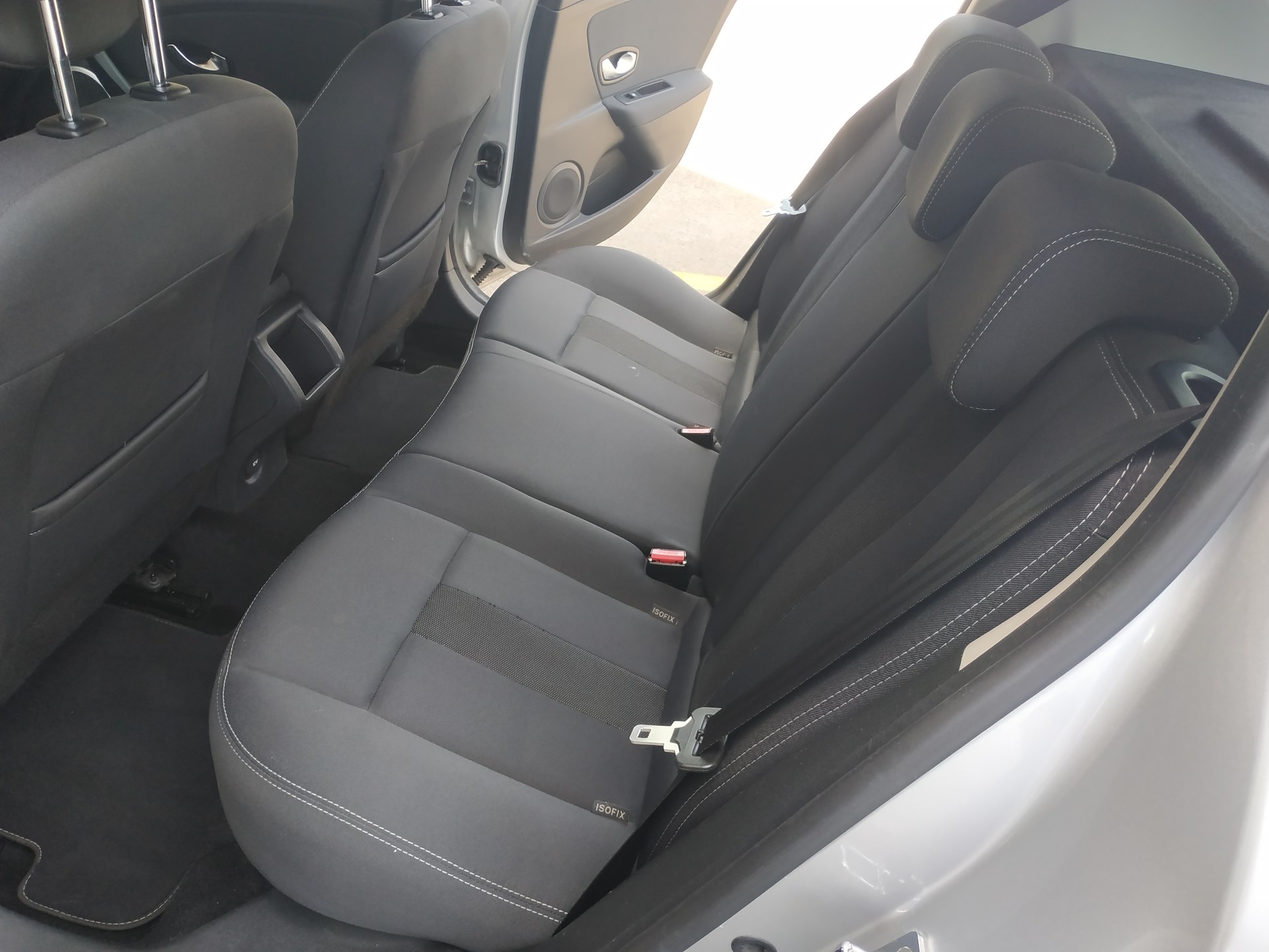 RENAULT Mégane Coupé 1.4 16V Turbo Dynamique-image-14