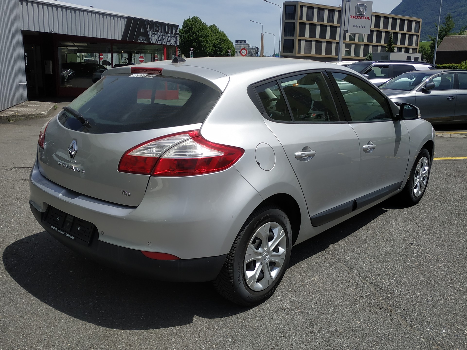 RENAULT Mégane Coupé 1.4 16V Turbo Dynamique-image-6