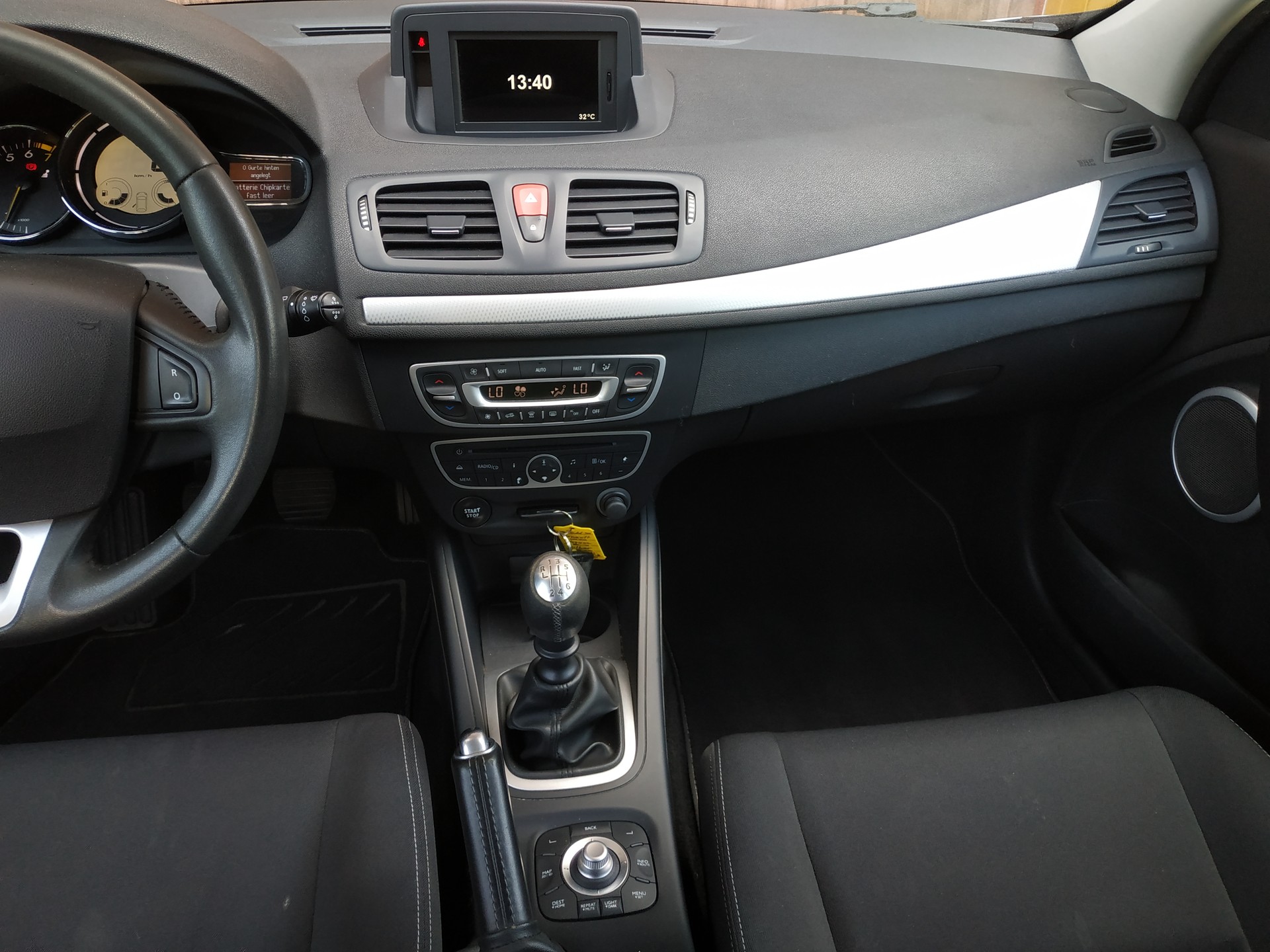 RENAULT Mégane Coupé 1.4 16V Turbo Dynamique-image-12