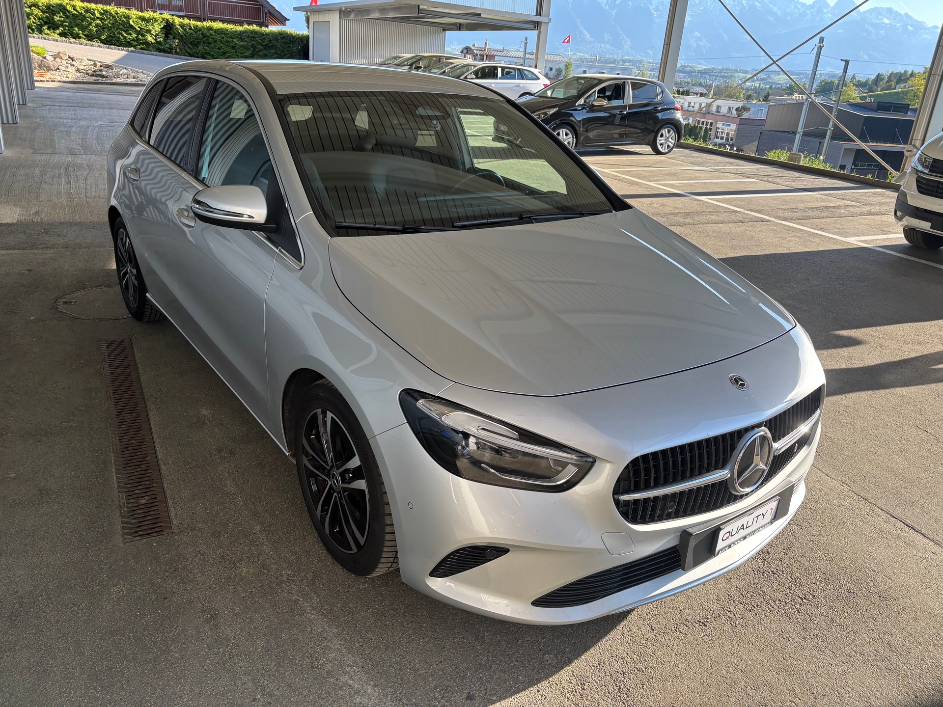 MERCEDES-BENZ B 220 d Style 8G-DCT-image-1