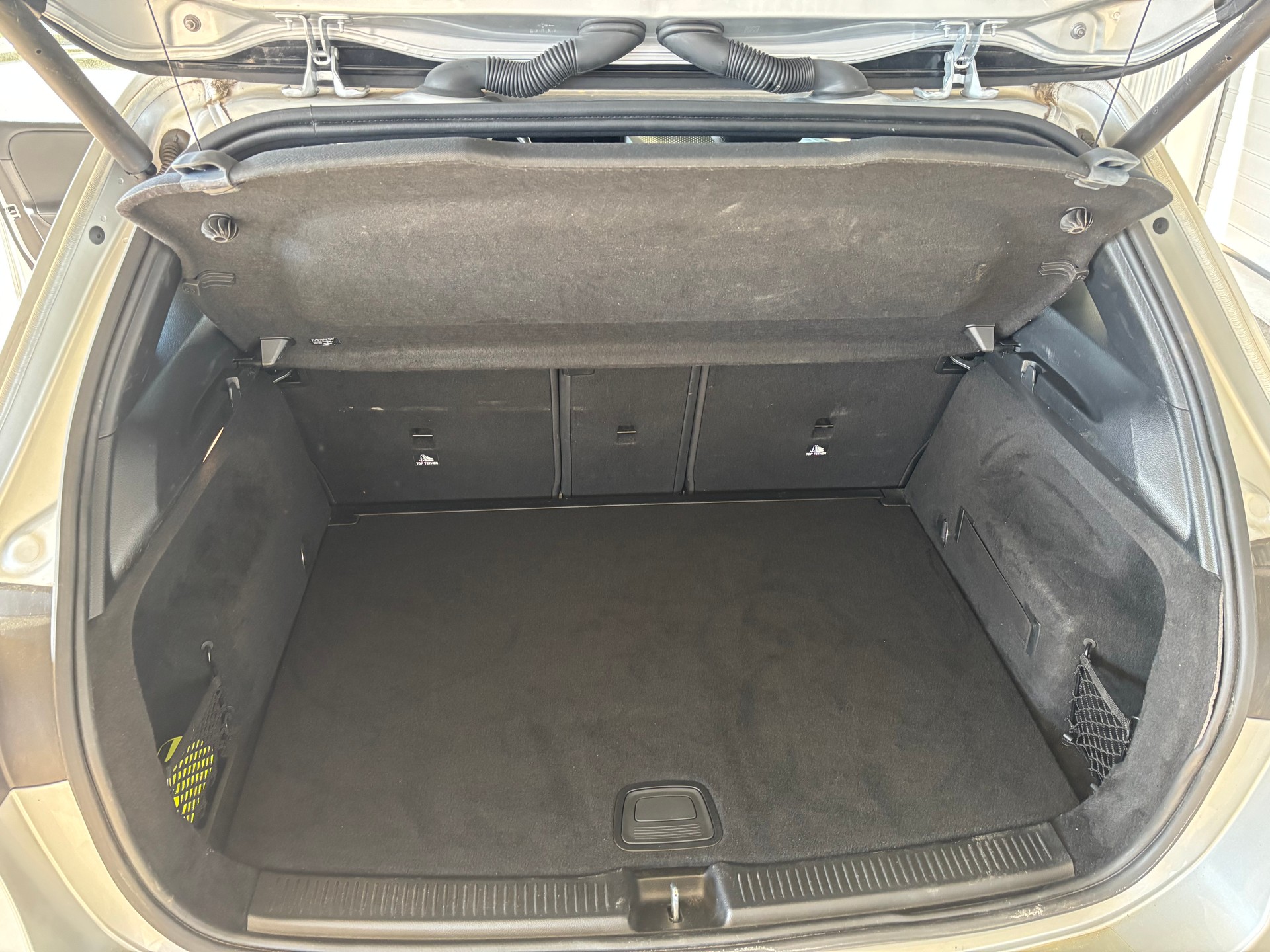 MERCEDES-BENZ B 220 d Style 8G-DCT-image-10