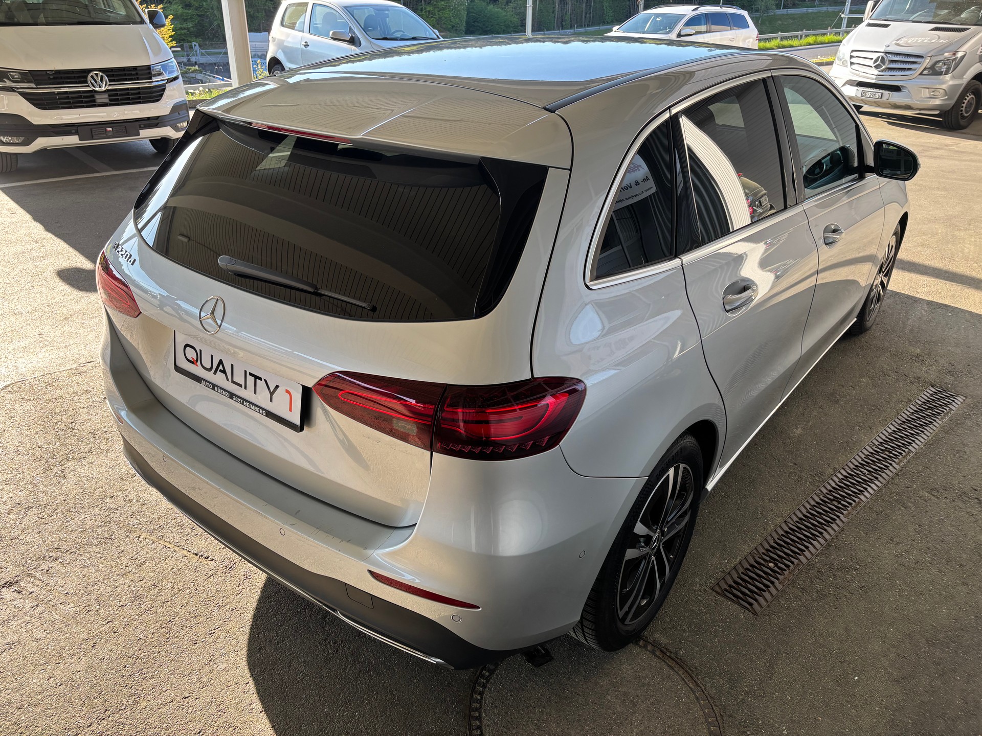MERCEDES-BENZ B 220 d Style 8G-DCT-image-3
