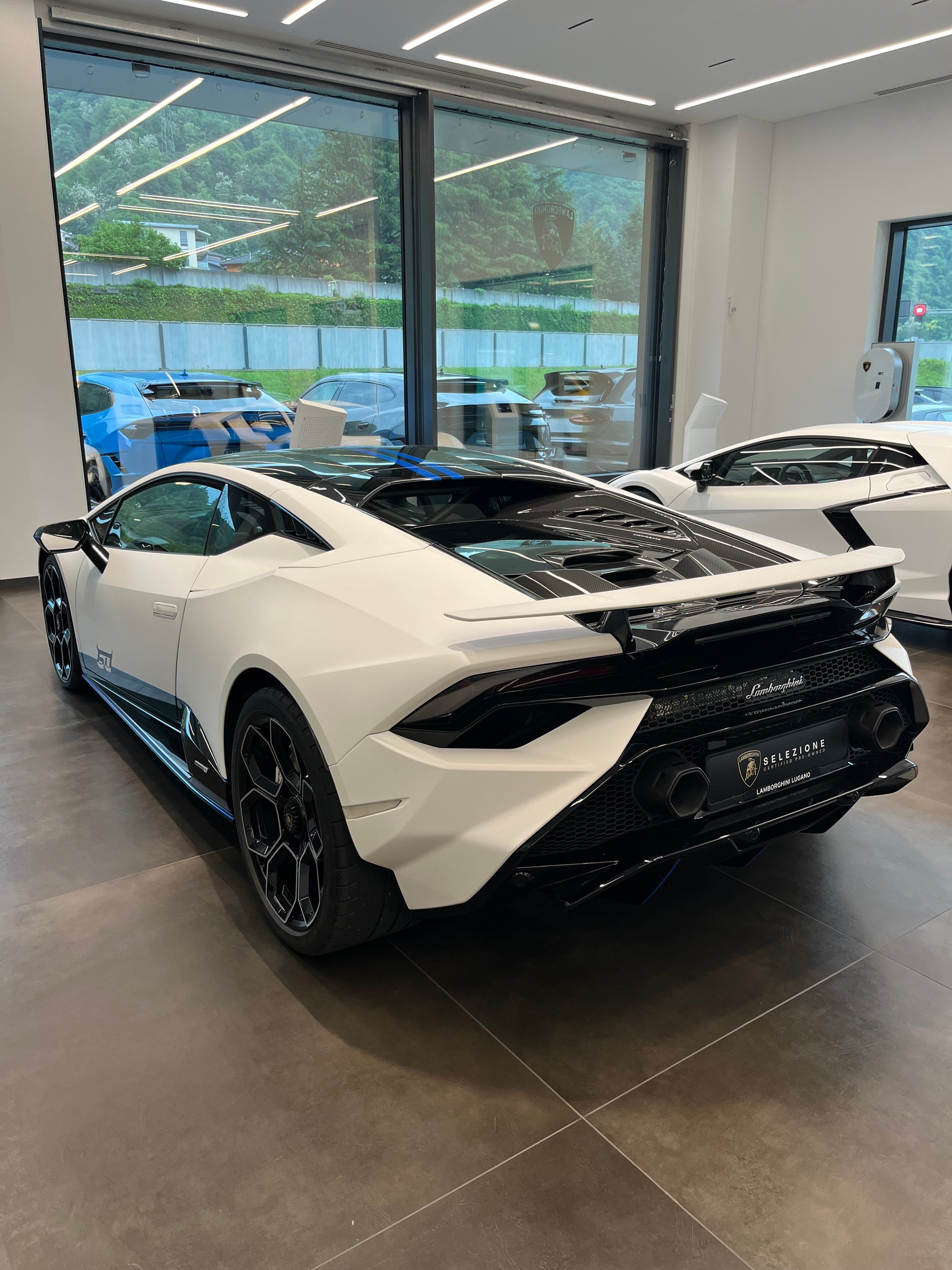 LAMBORGHINI Huracan Tecnica MY24 Selezione Certified Pre-Owned Certifications: 150-point check list Lamborghini Lugano-image-9