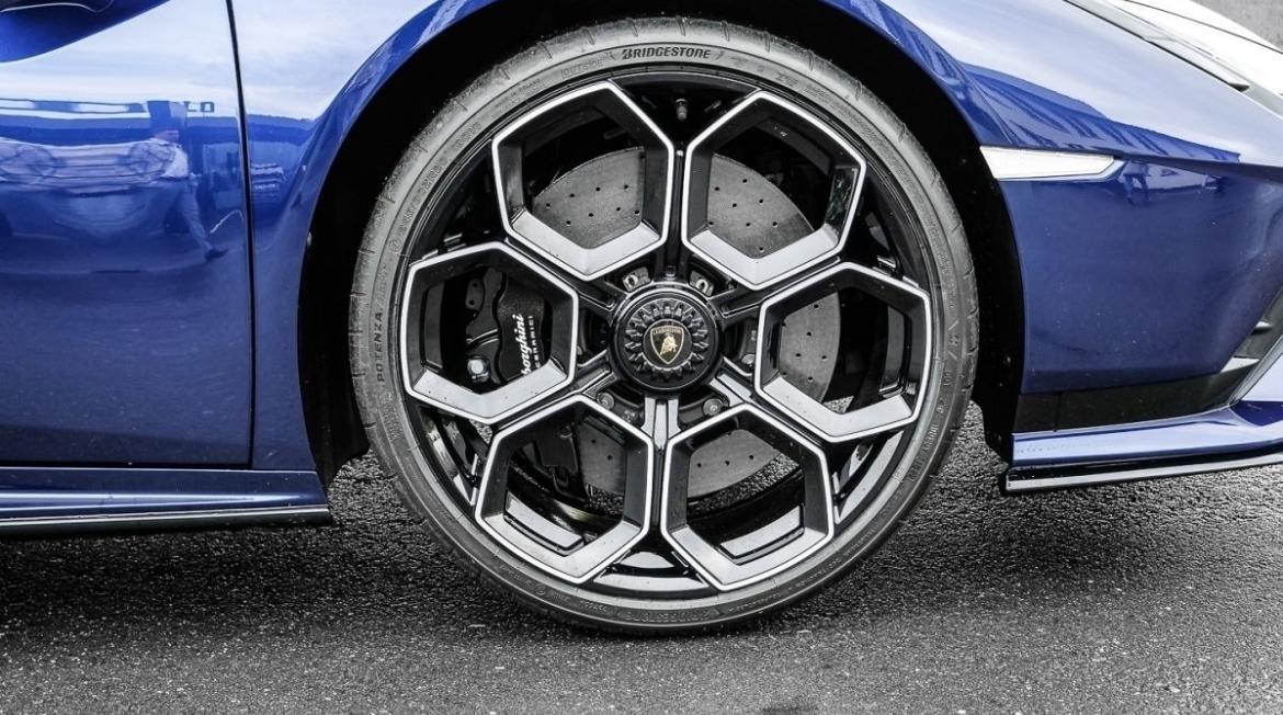 LAMBORGHINI Huracan Tecnica MY24 Selezione Certified Pre-Owned Certifications: 150-point check list Lamborghini Lugano-image-4