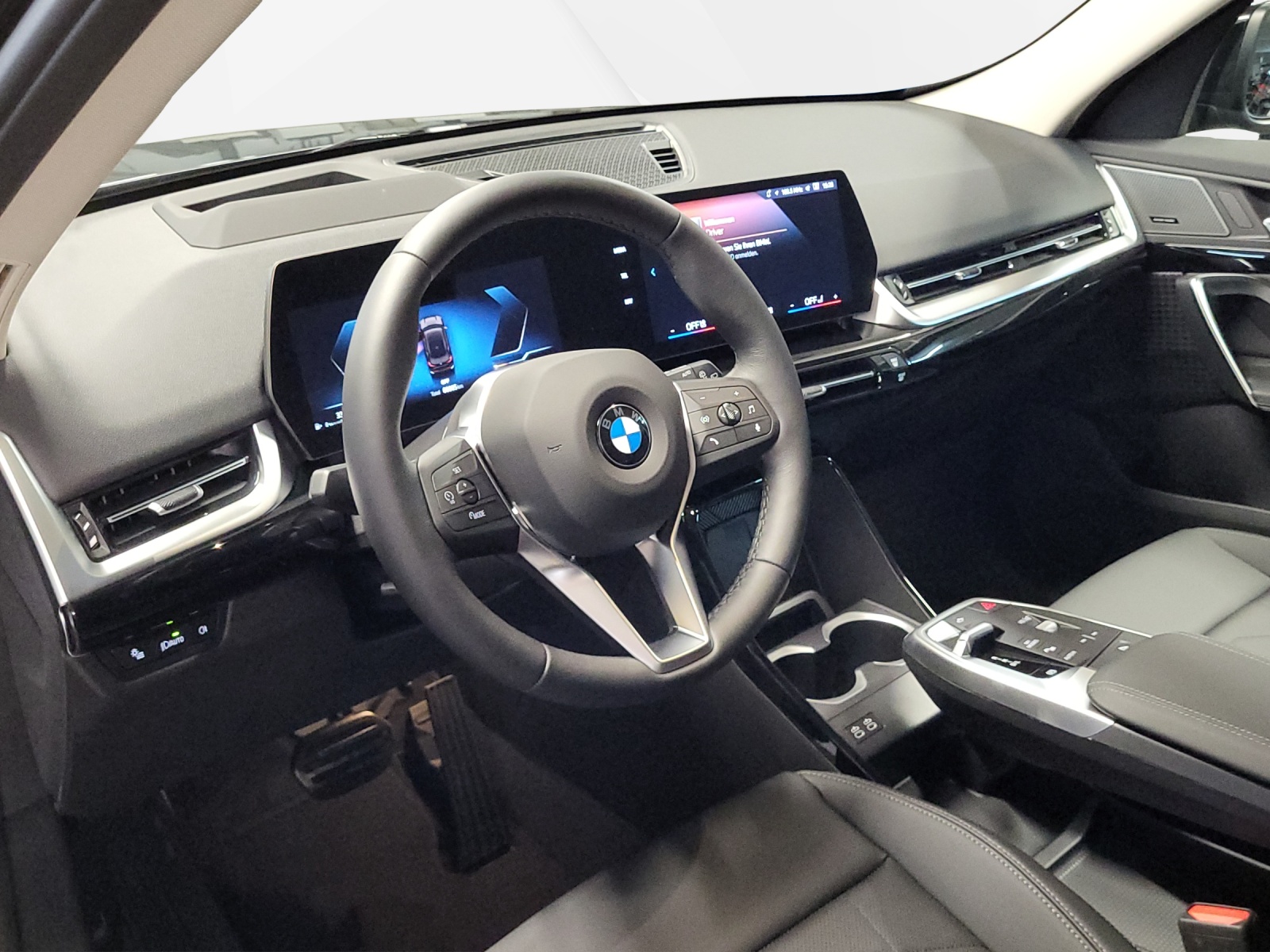 BMW X1 sDrive 18i-image-11