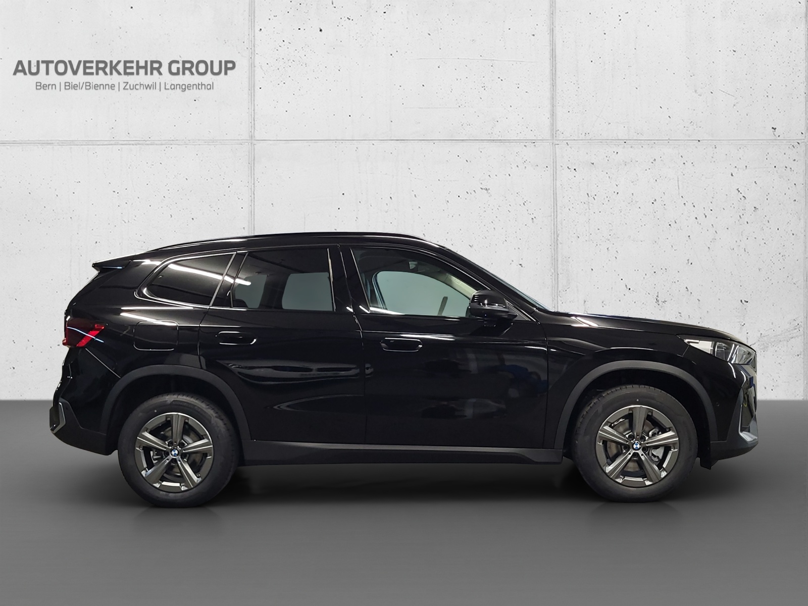 BMW X1 sDrive 18i-image-3
