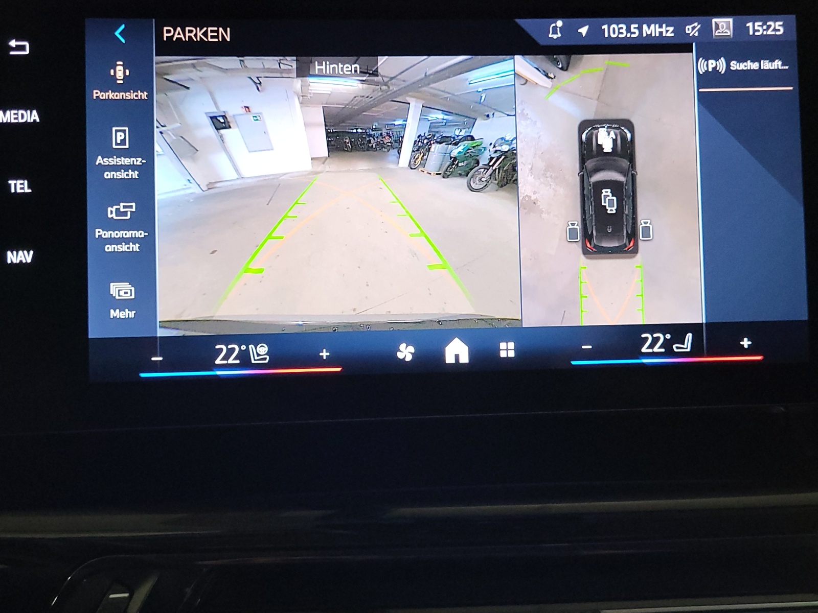 BMW X1 sDrive 18i-image-15
