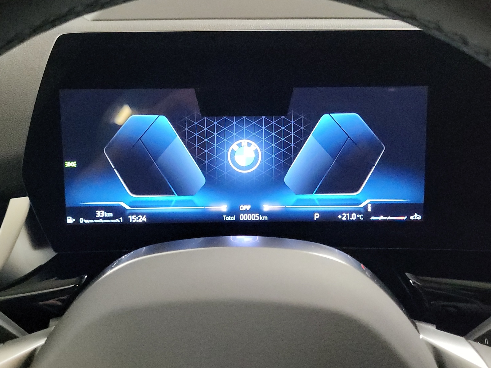 BMW X1 sDrive 18i-image-13