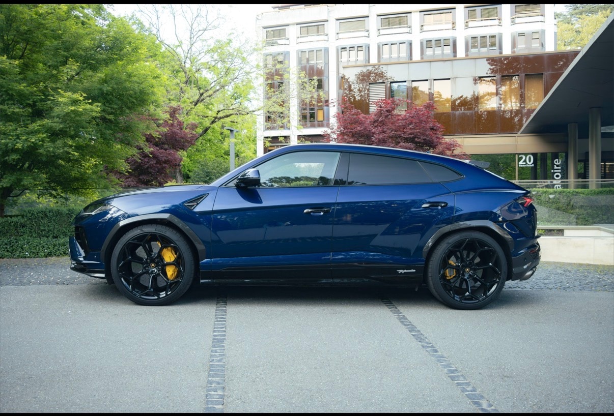 LAMBORGHINI LAMBORGHINI Urus E-Gear Performante 60 anniversario-image-4