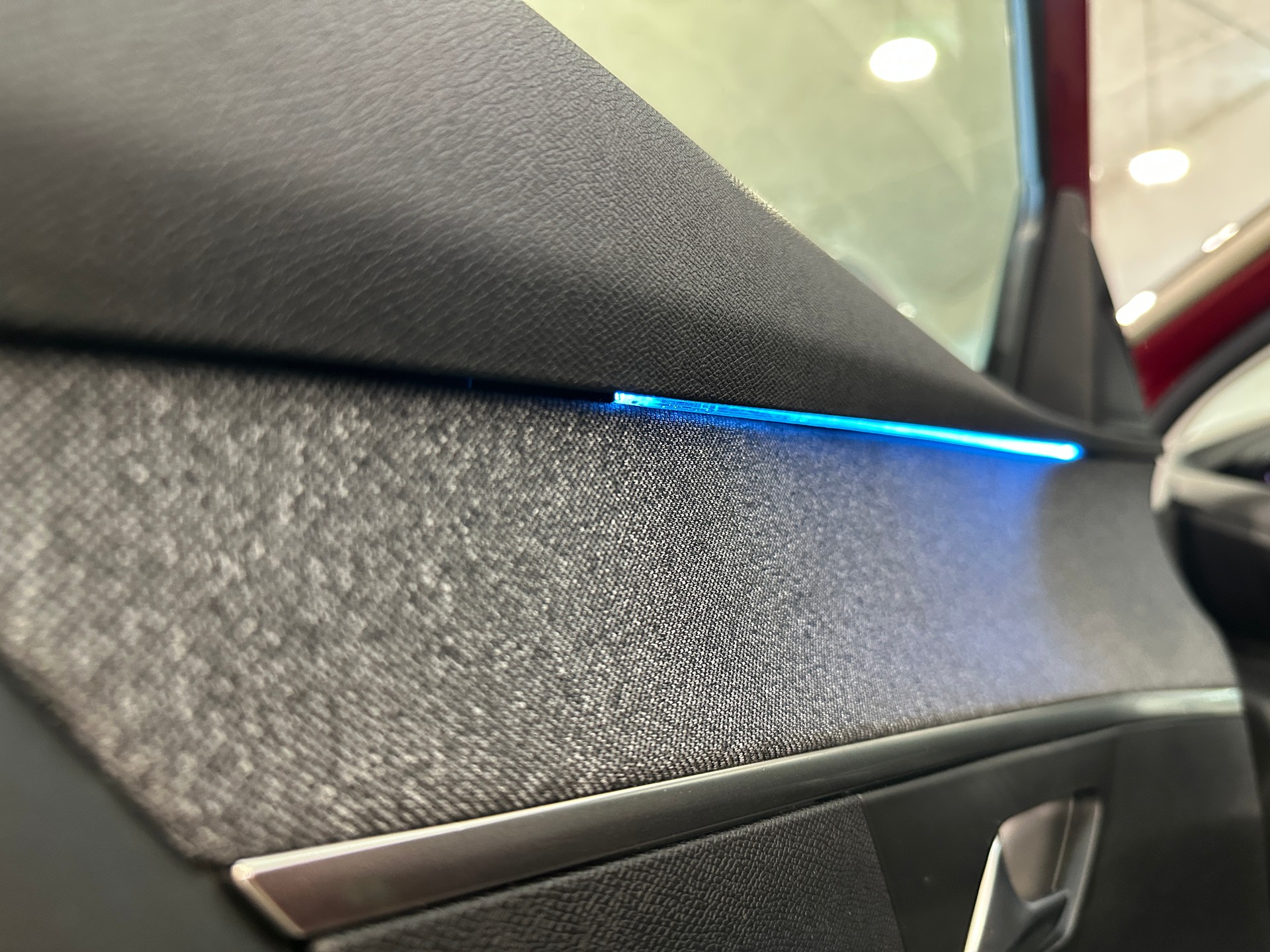 PEUGEOT 5008 1.5 BlueHDi Road Trip EAT8-image-29