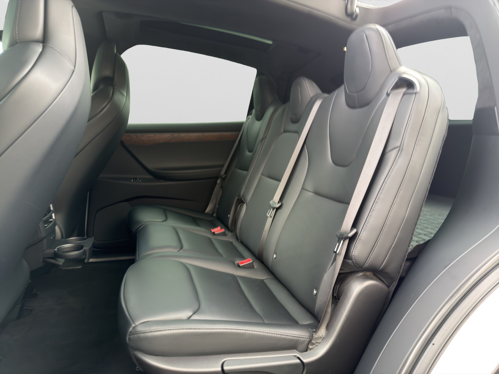 TESLA Model X Maximale-Reichweite-image-10