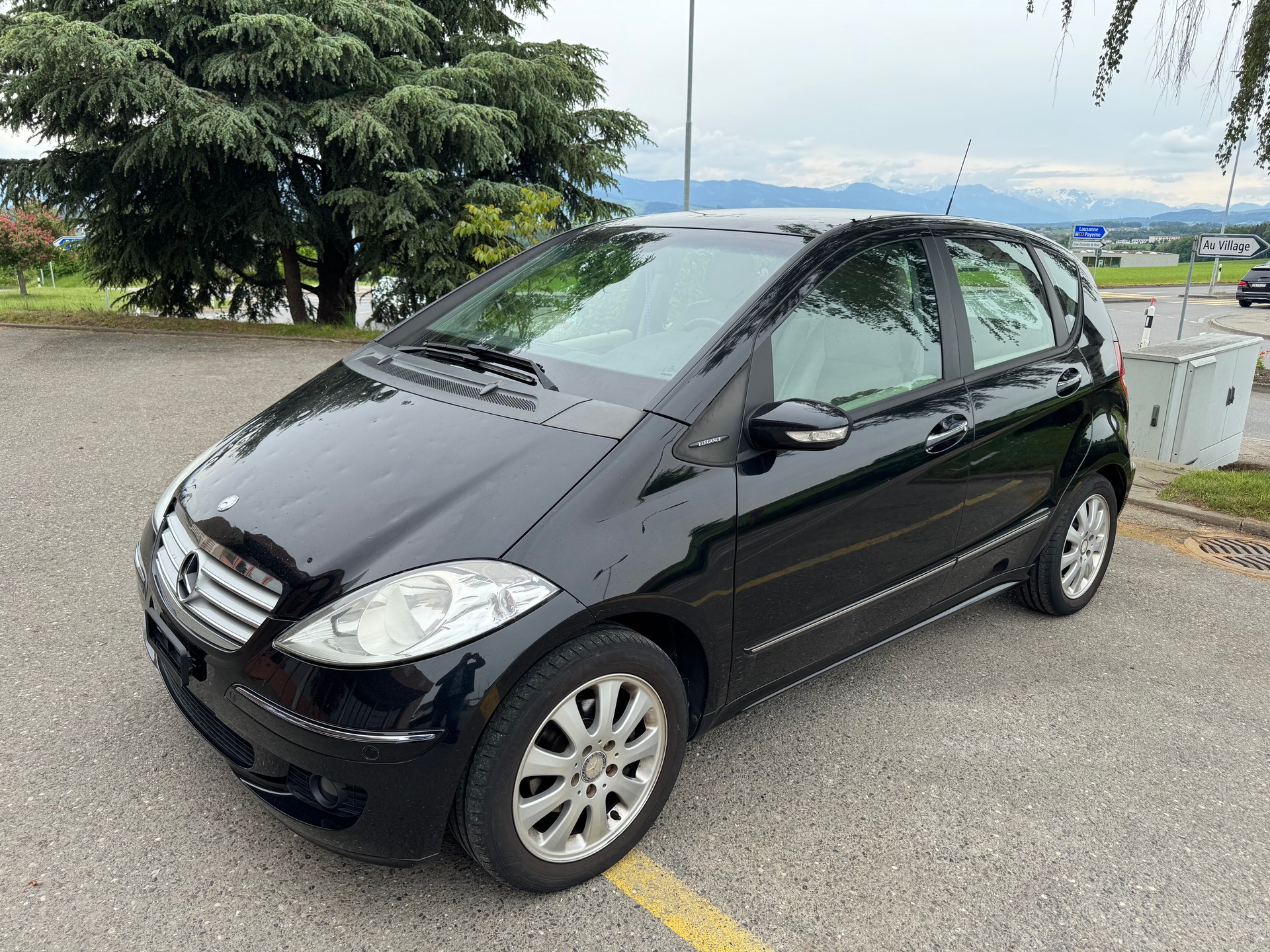 MERCEDES-BENZ A 200 Elégance Autotronic-image-0