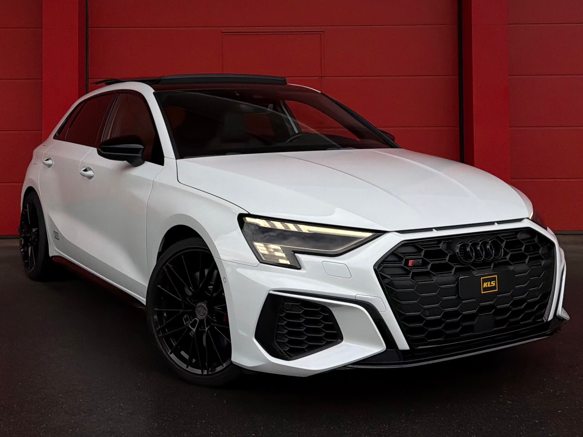 AUDI S3 Sportback 2.0 TFSI quattro S-tronic *CH-Fahrzeug*